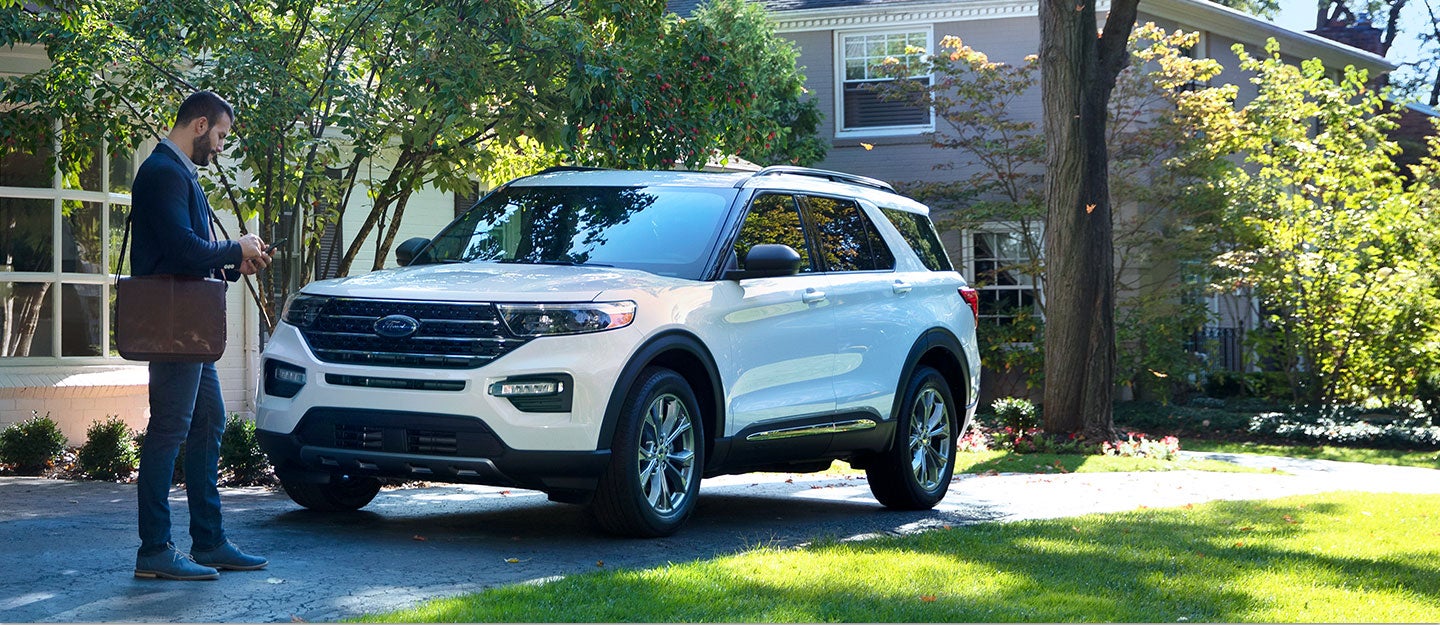 Lee Motor Company in Dawson MN