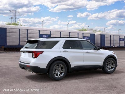 2027 Ford Explorer 4-Door 4DR 4WD ACTIVE