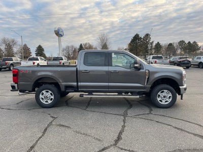 2026 Ford Super Duty F-350® XLT