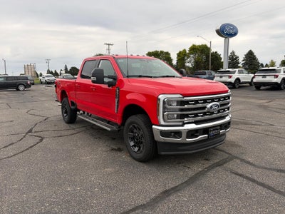 2027 Ford Super Duty F-350® XLT