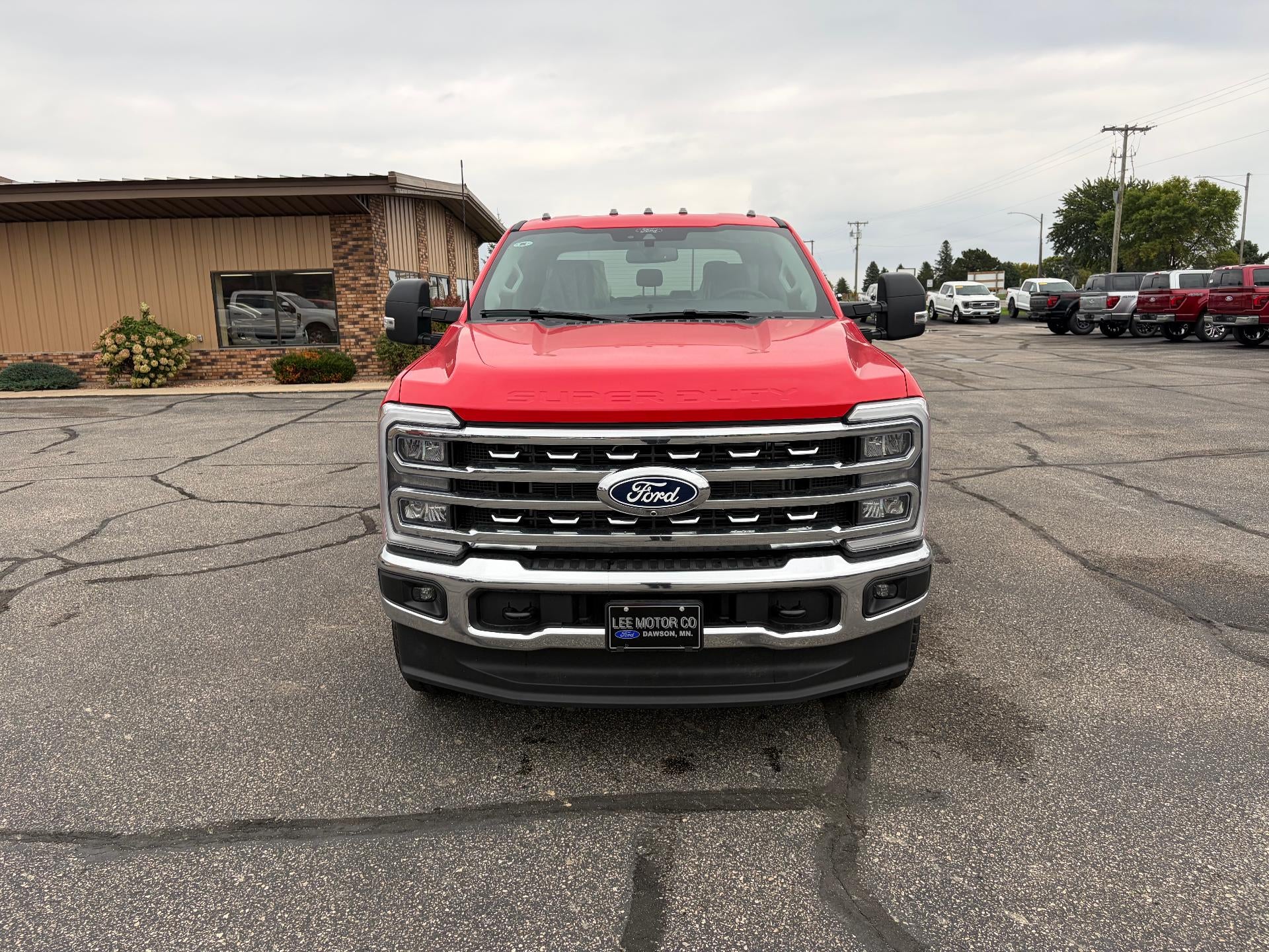 2027 Ford Super Duty F-350® XLT
