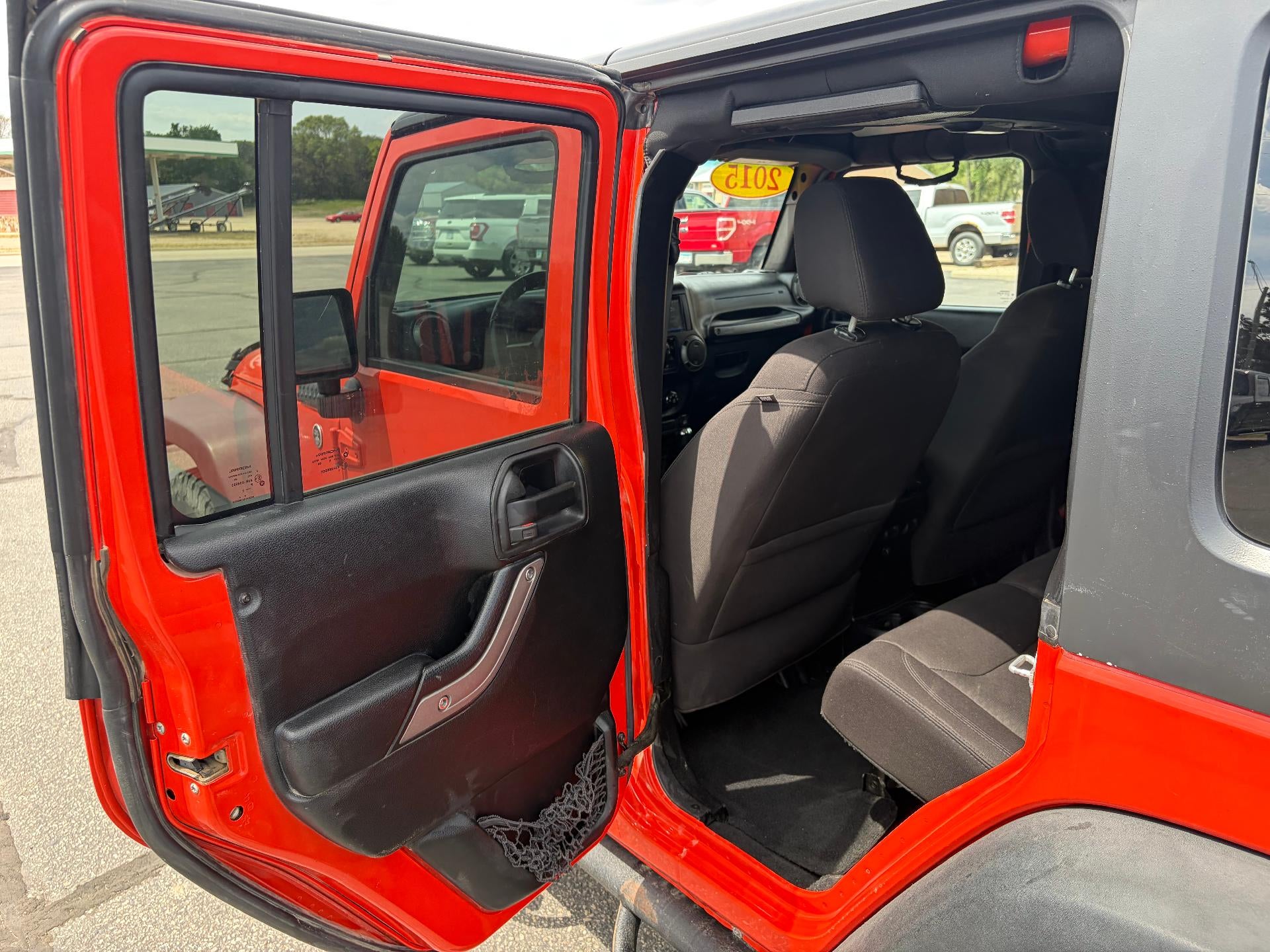 2015 Jeep Wrangler Unlimited 4WD 4dr Sport