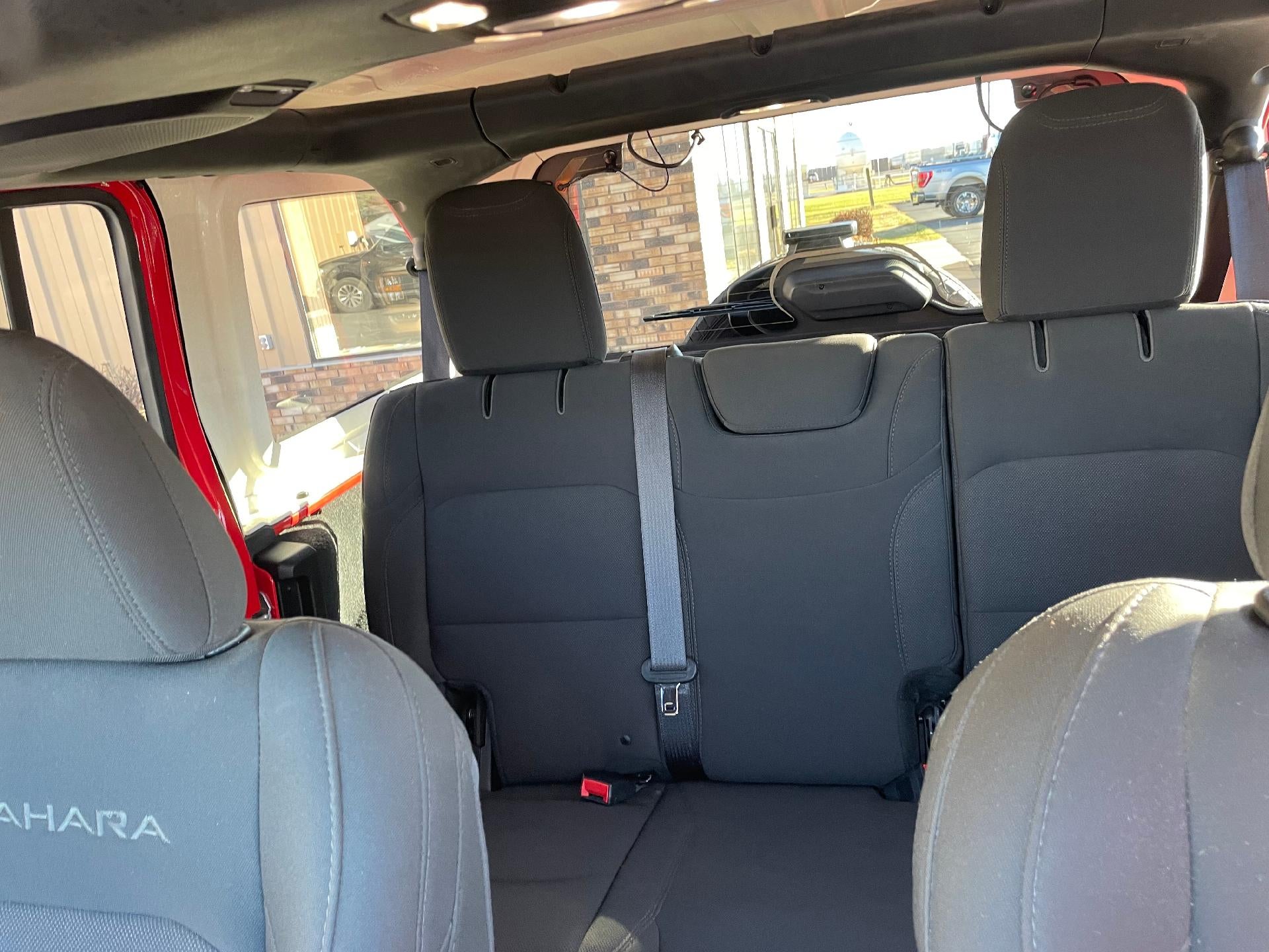 2019 Jeep Wrangler Unlimited Sahara 4x4