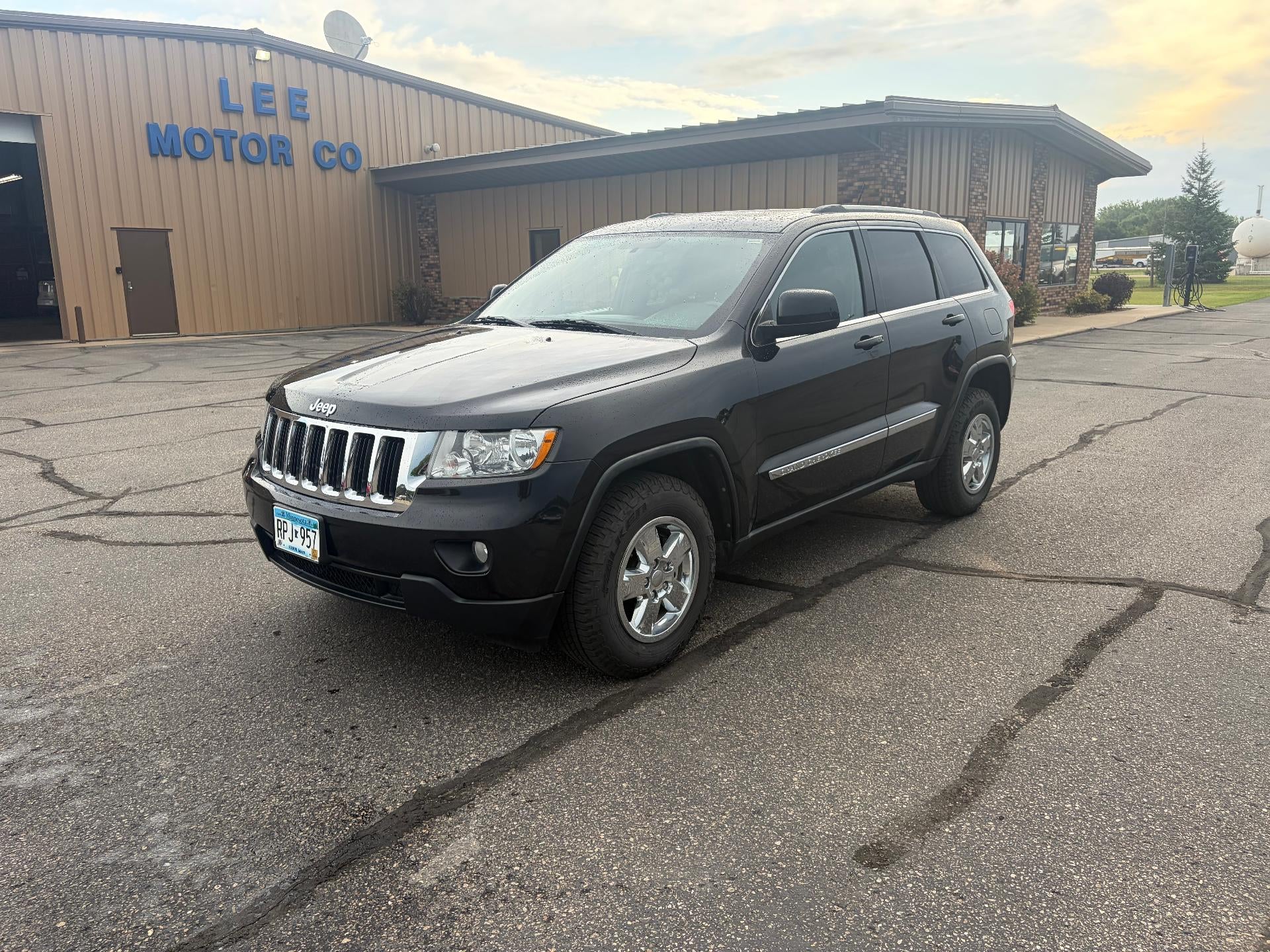 2012 Jeep Grand Cherokee 4WD 4dr Laredo