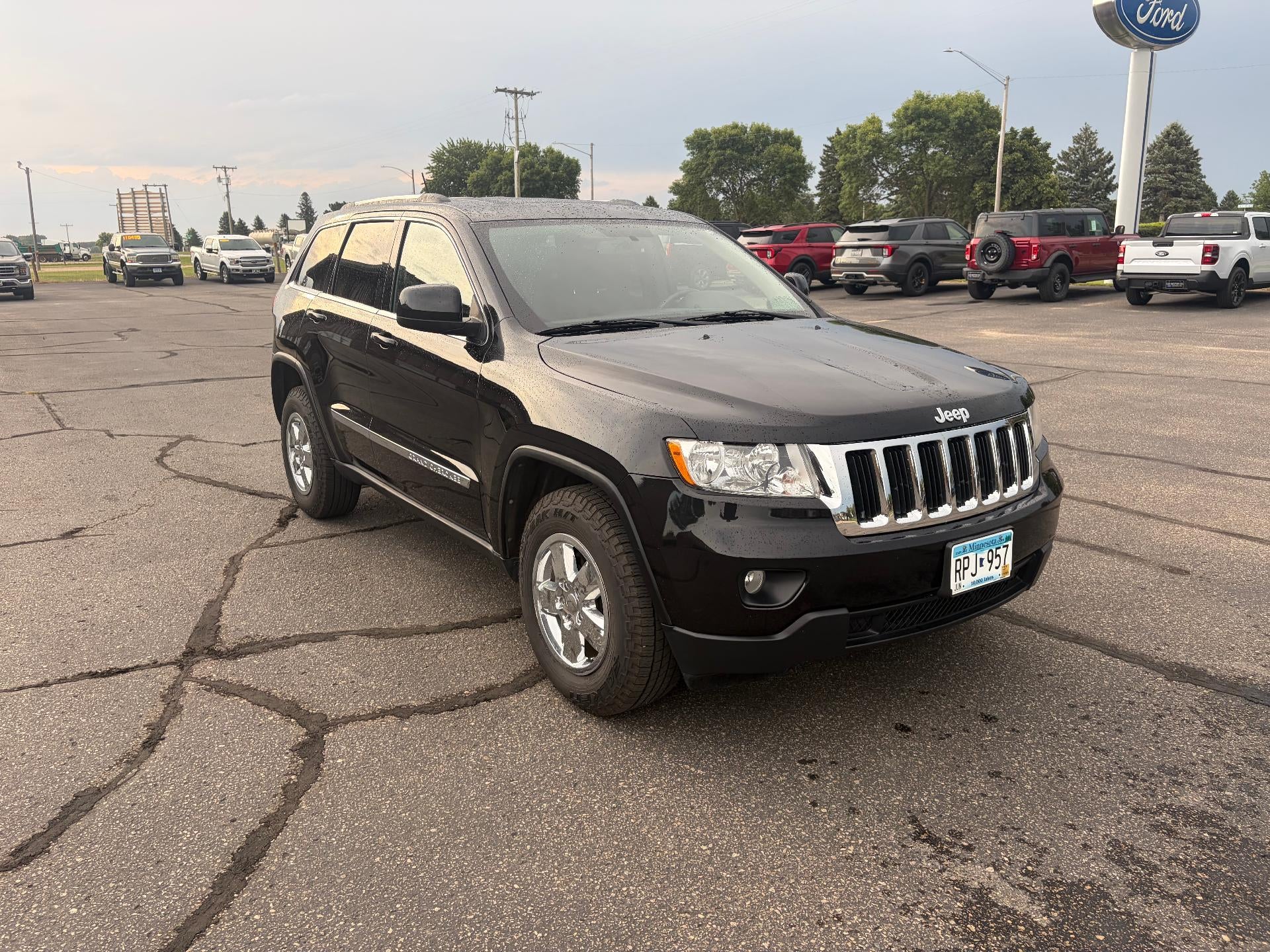 2012 Jeep Grand Cherokee 4WD 4dr Laredo