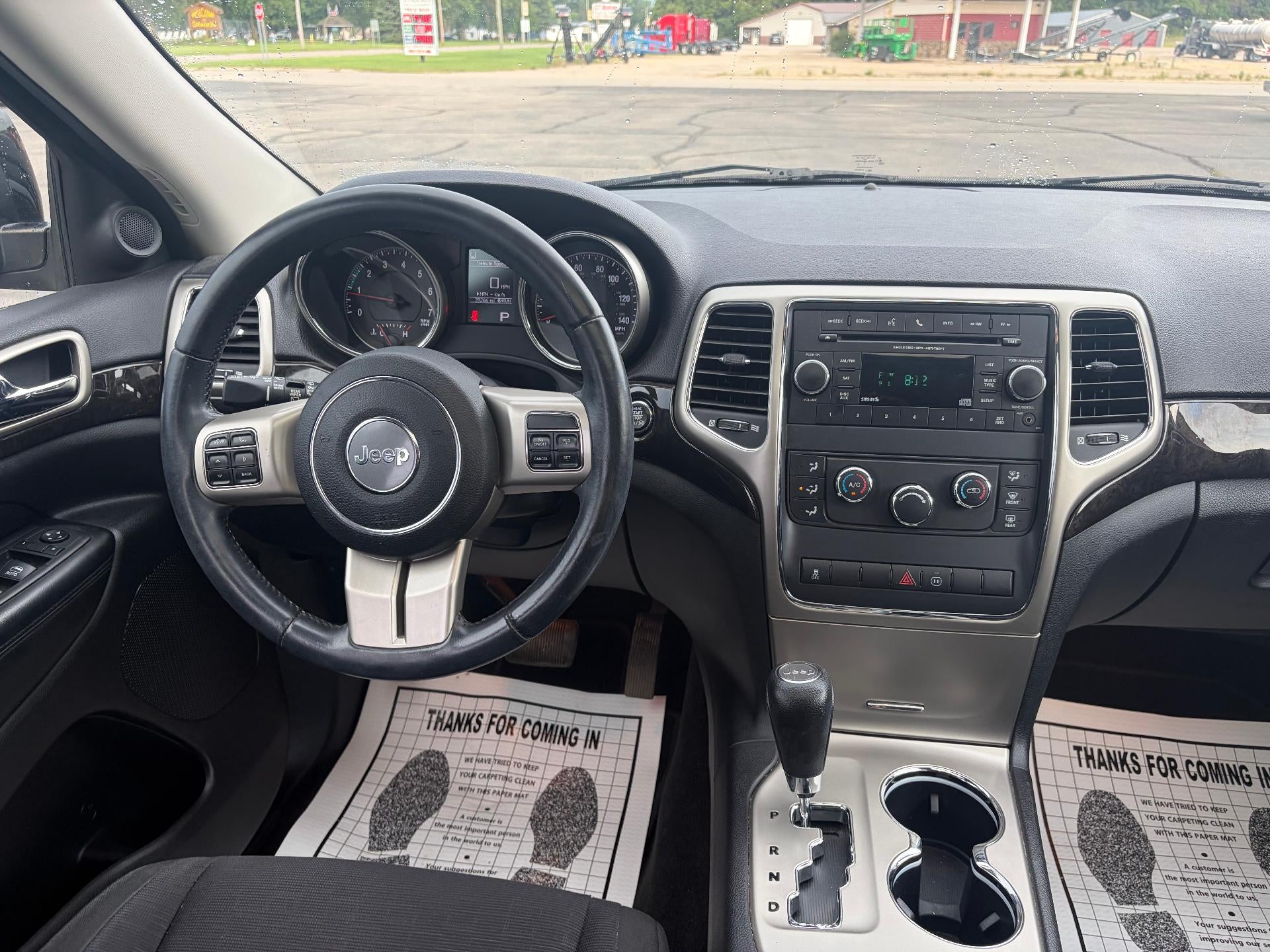 2012 Jeep Grand Cherokee 4WD 4dr Laredo
