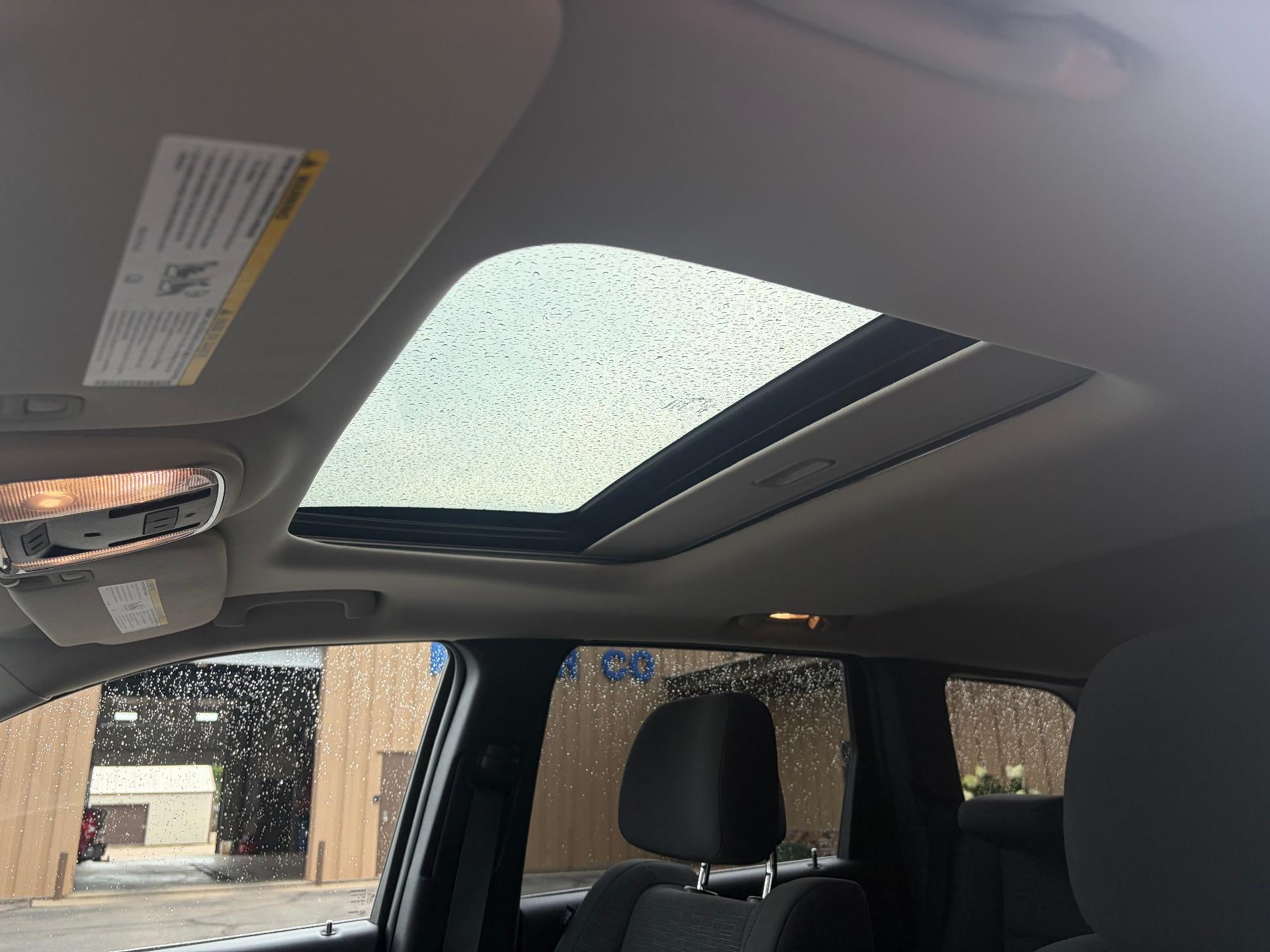 2012 Jeep Grand Cherokee 4WD 4dr Laredo