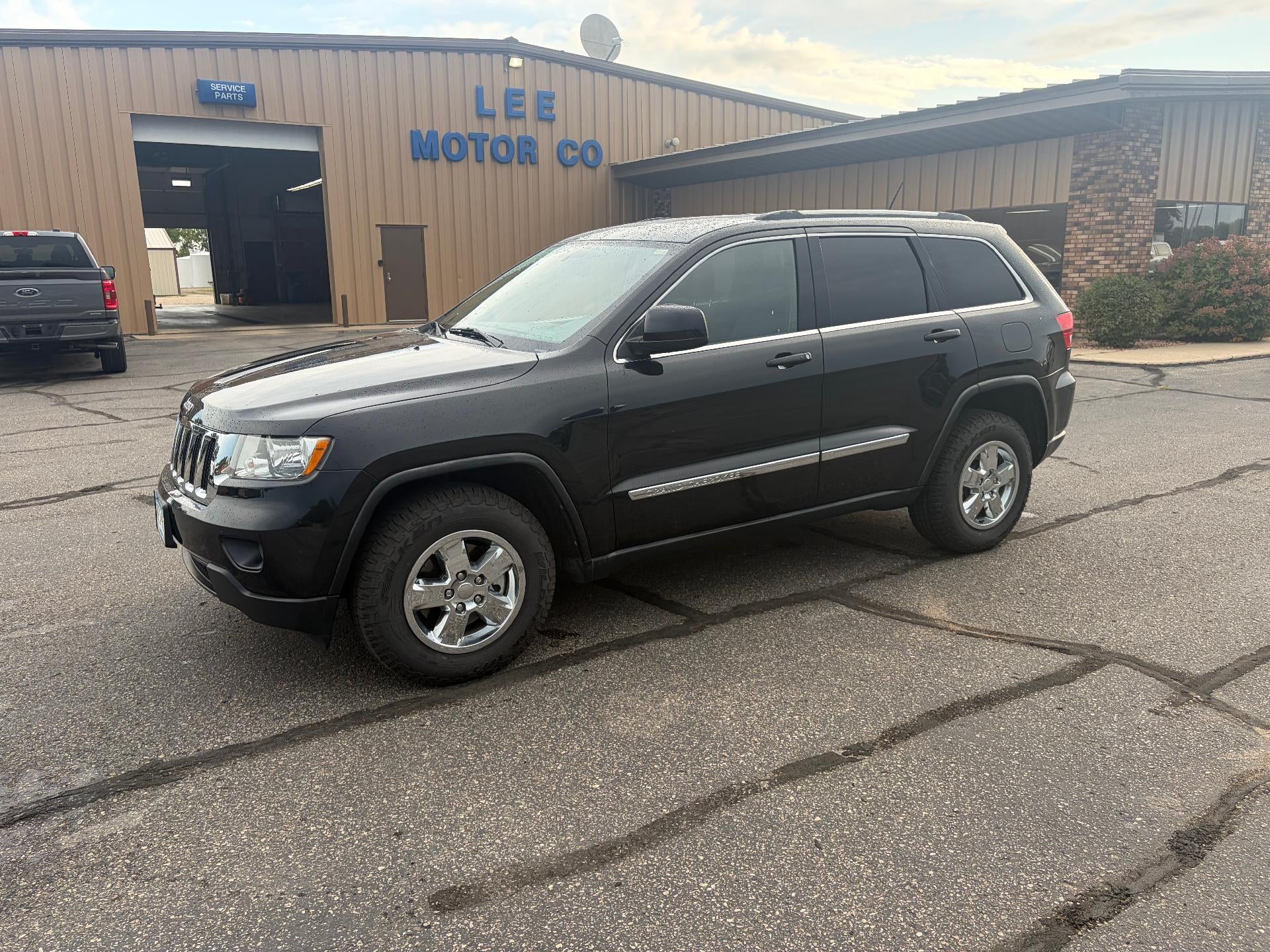 2012 Jeep Grand Cherokee 4WD 4dr Laredo