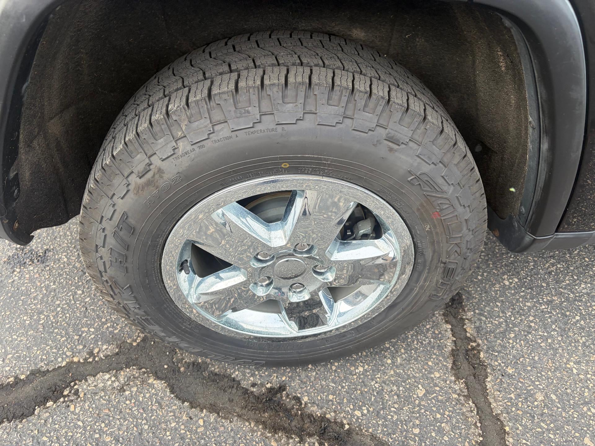2012 Jeep Grand Cherokee 4WD 4dr Laredo