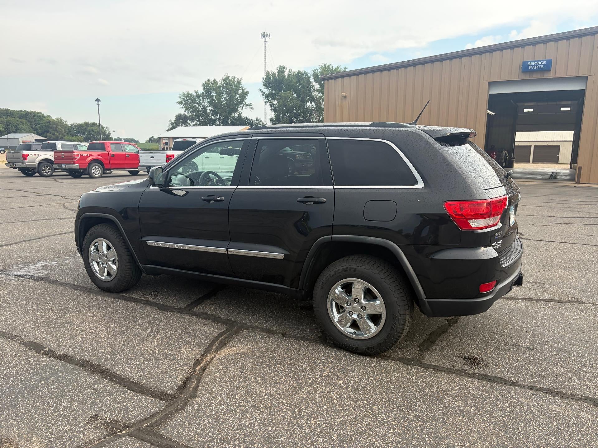 2012 Jeep Grand Cherokee 4WD 4dr Laredo
