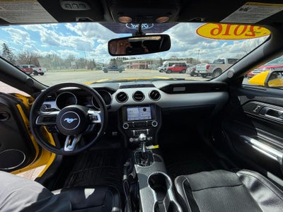 2016 Ford Mustang 2dr Conv EcoBoost Premium