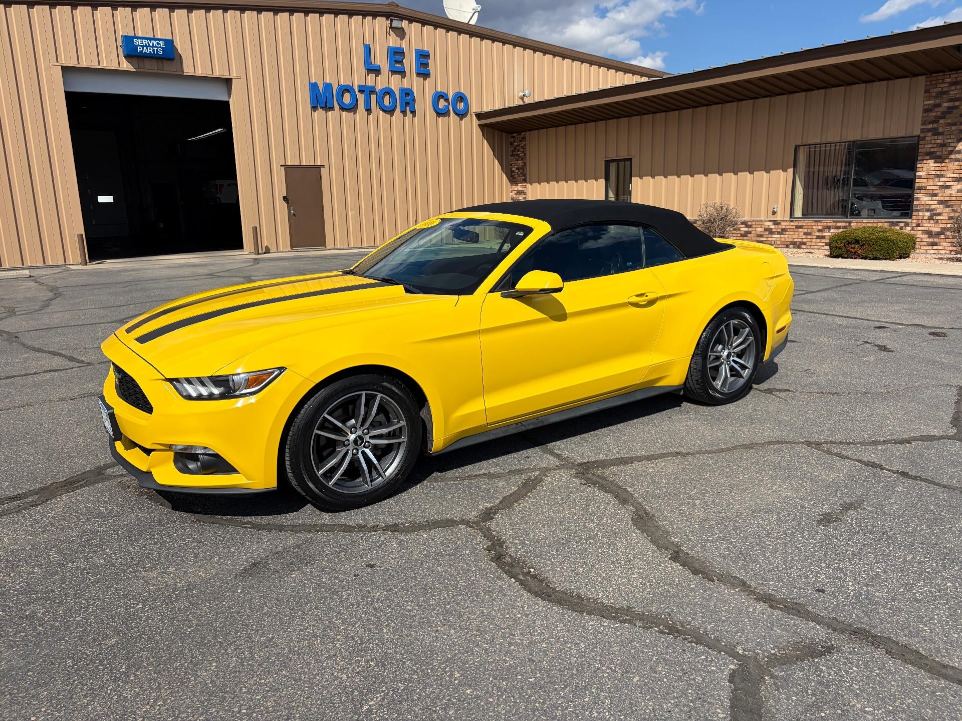 2016 Ford Mustang 2dr Conv EcoBoost Premium