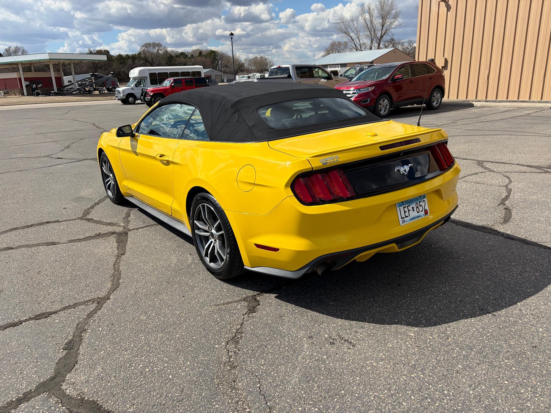 2016 Ford Mustang 2dr Conv EcoBoost Premium