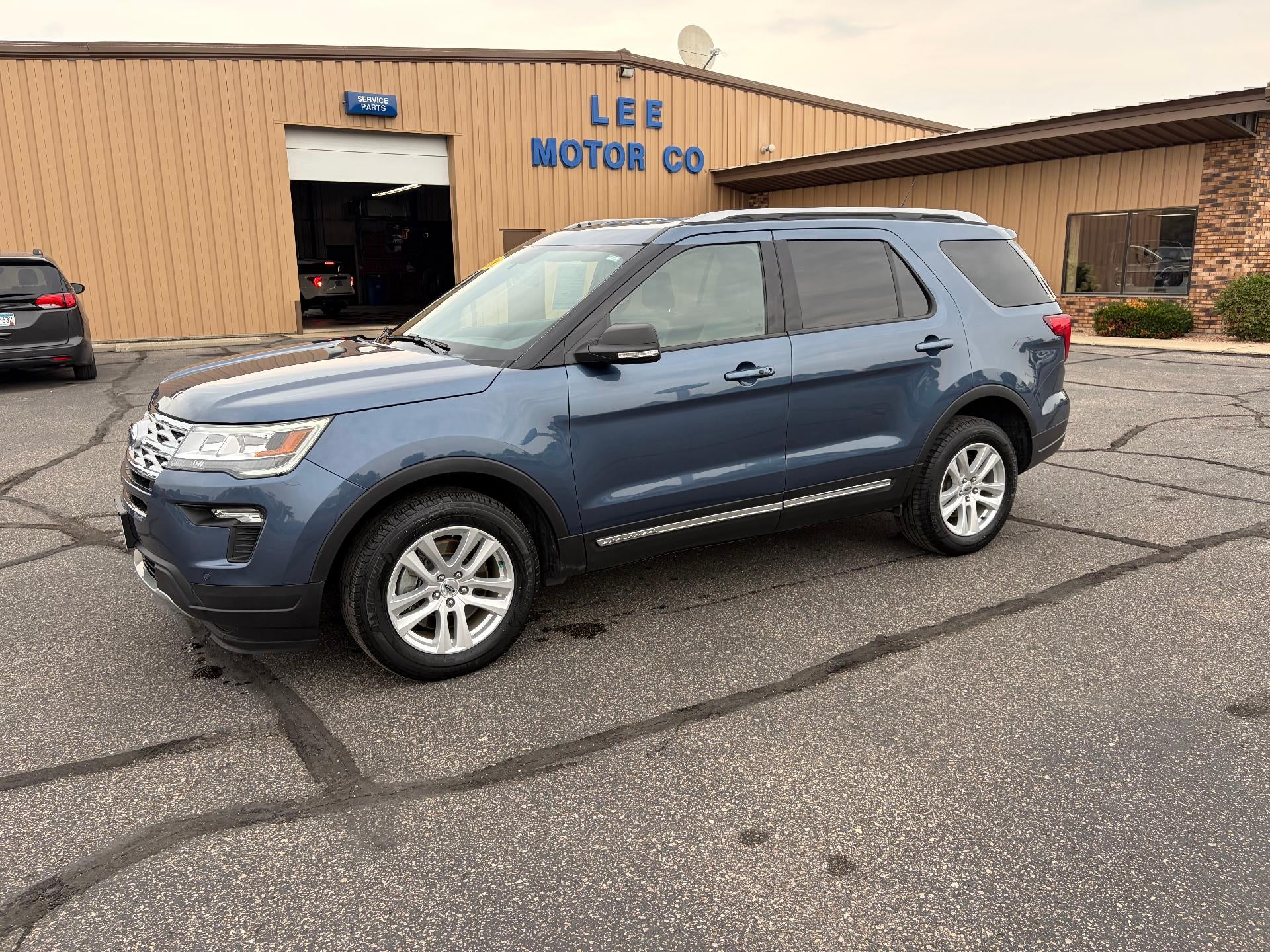 Used 2019 Ford Explorer XLT with VIN 1FM5K8D85KGA09250 for sale in Dawson, Minnesota
