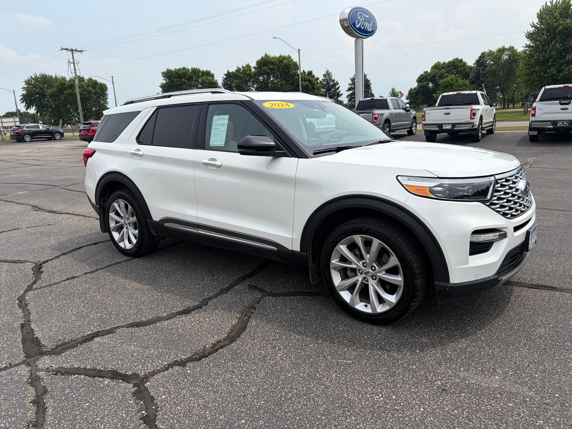 2024 Ford Explorer Platinum 4WD