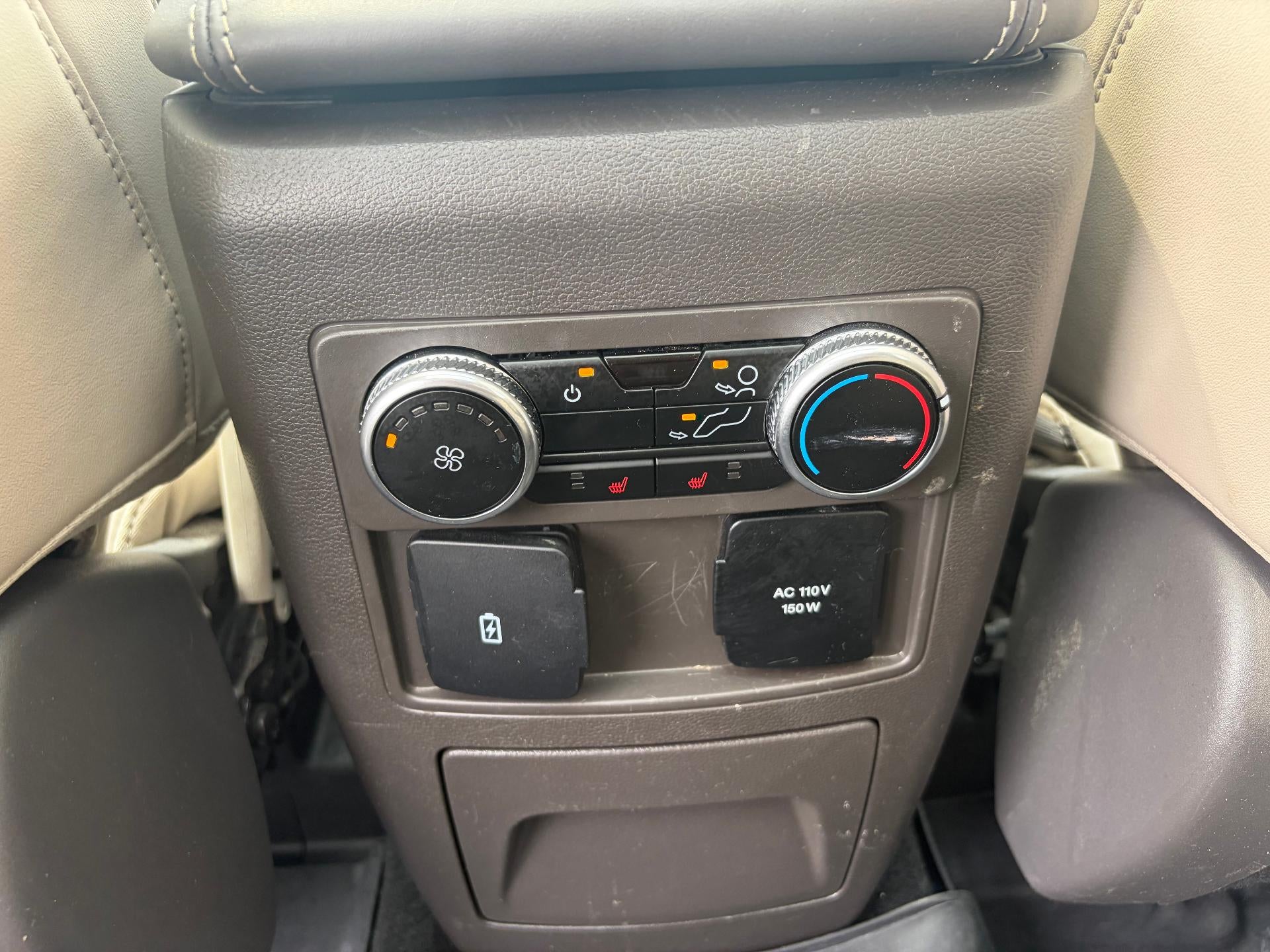 2024 Ford Explorer Platinum 4WD