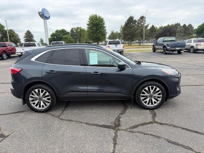 2022 Ford Escape Titanium AWD