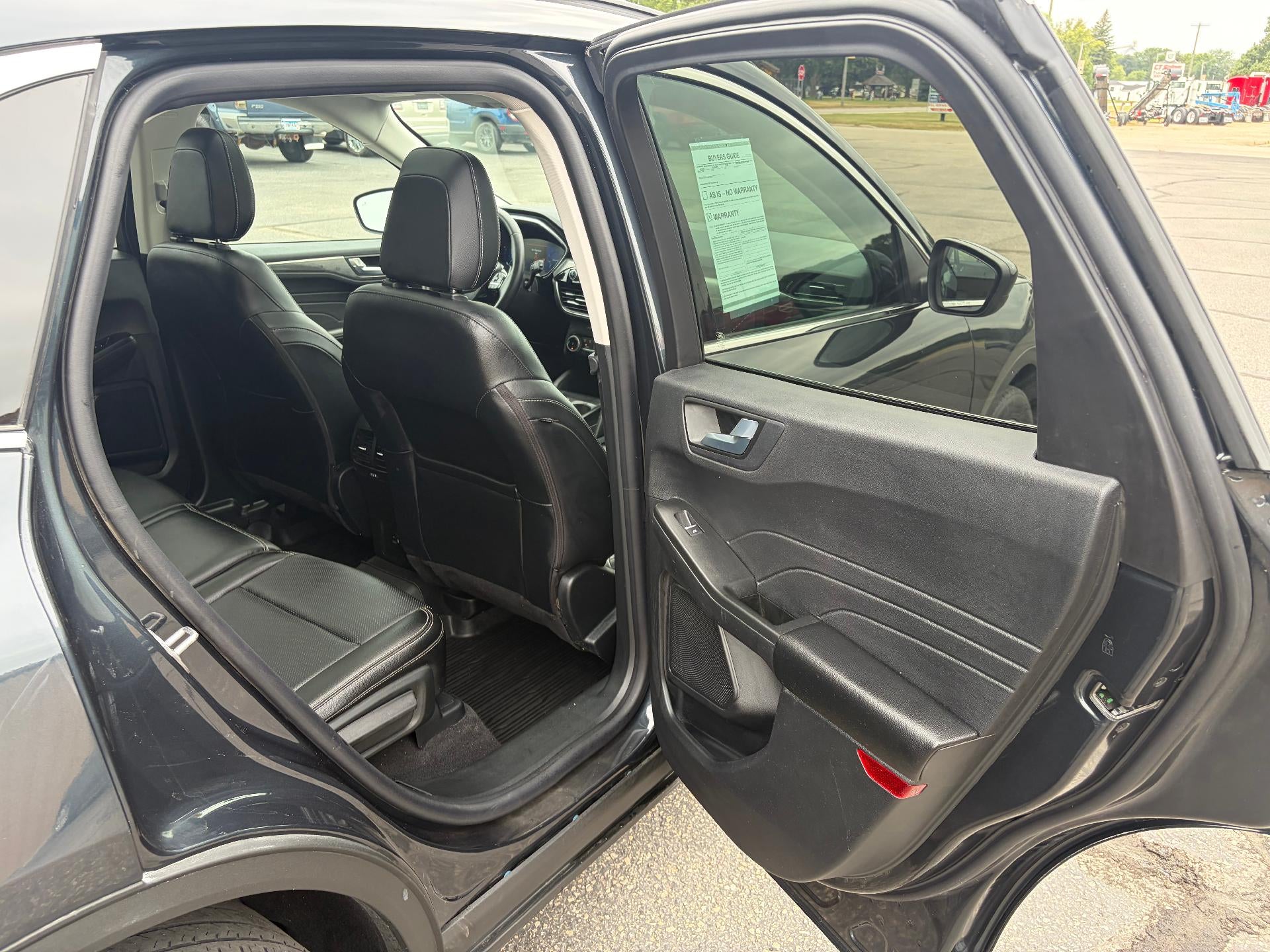 2022 Ford Escape Titanium AWD
