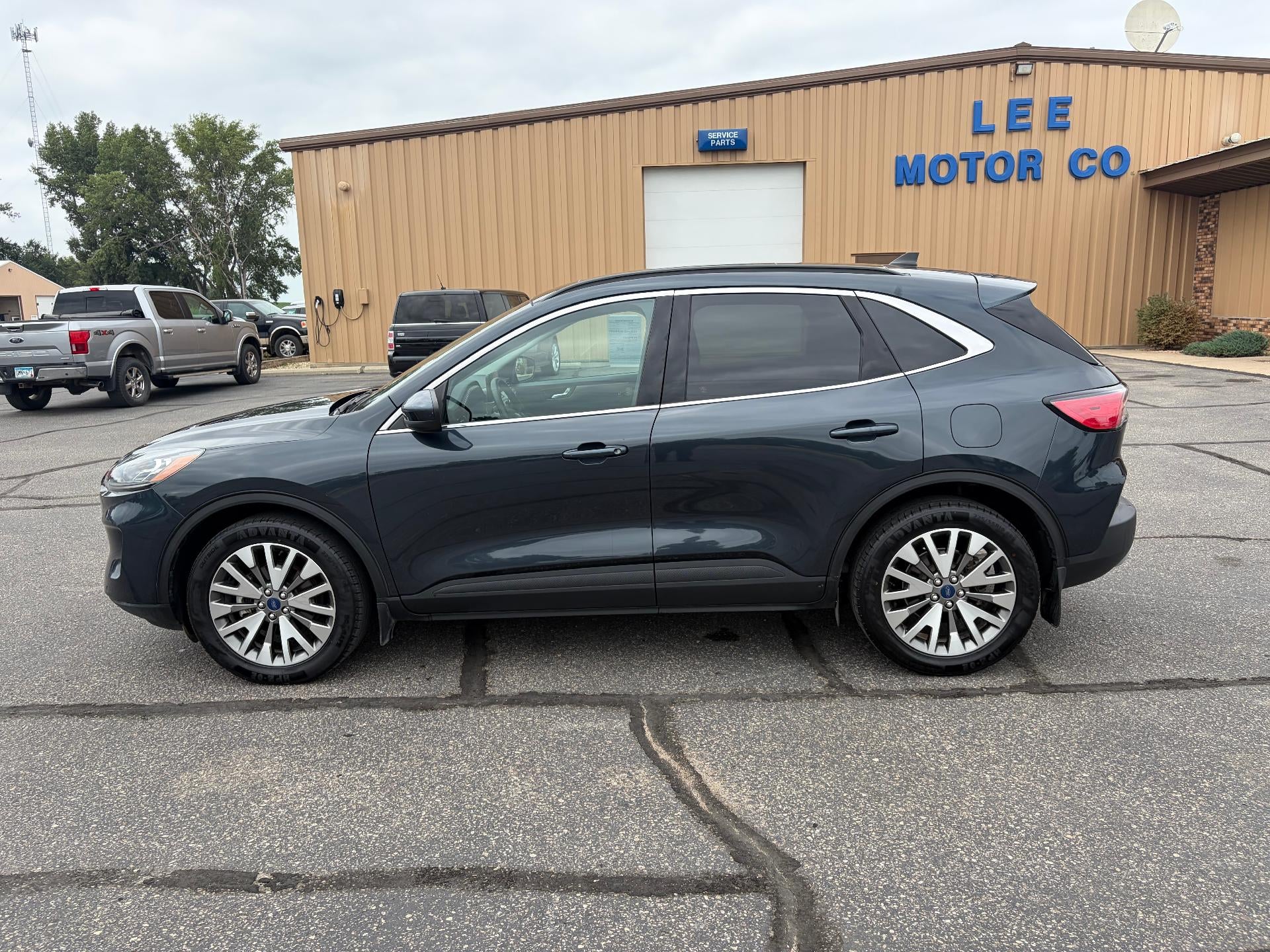 2022 Ford Escape Titanium AWD