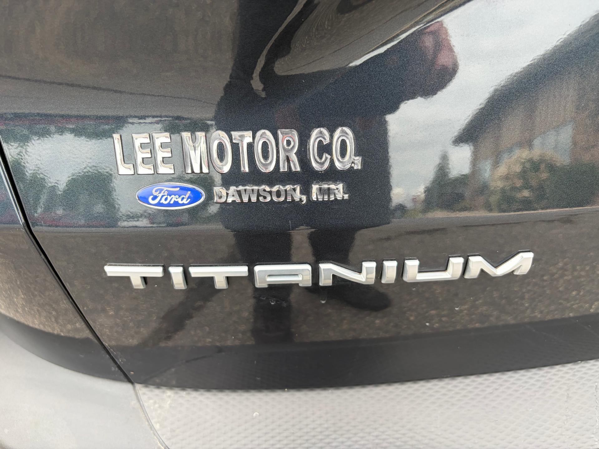 2022 Ford Escape Titanium AWD