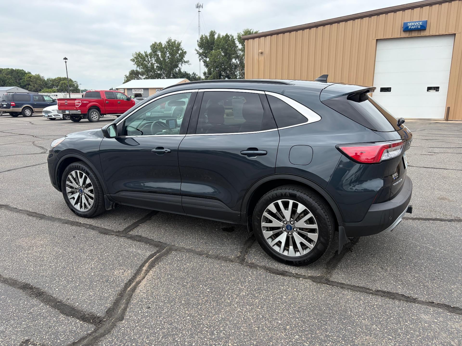 2022 Ford Escape Titanium AWD
