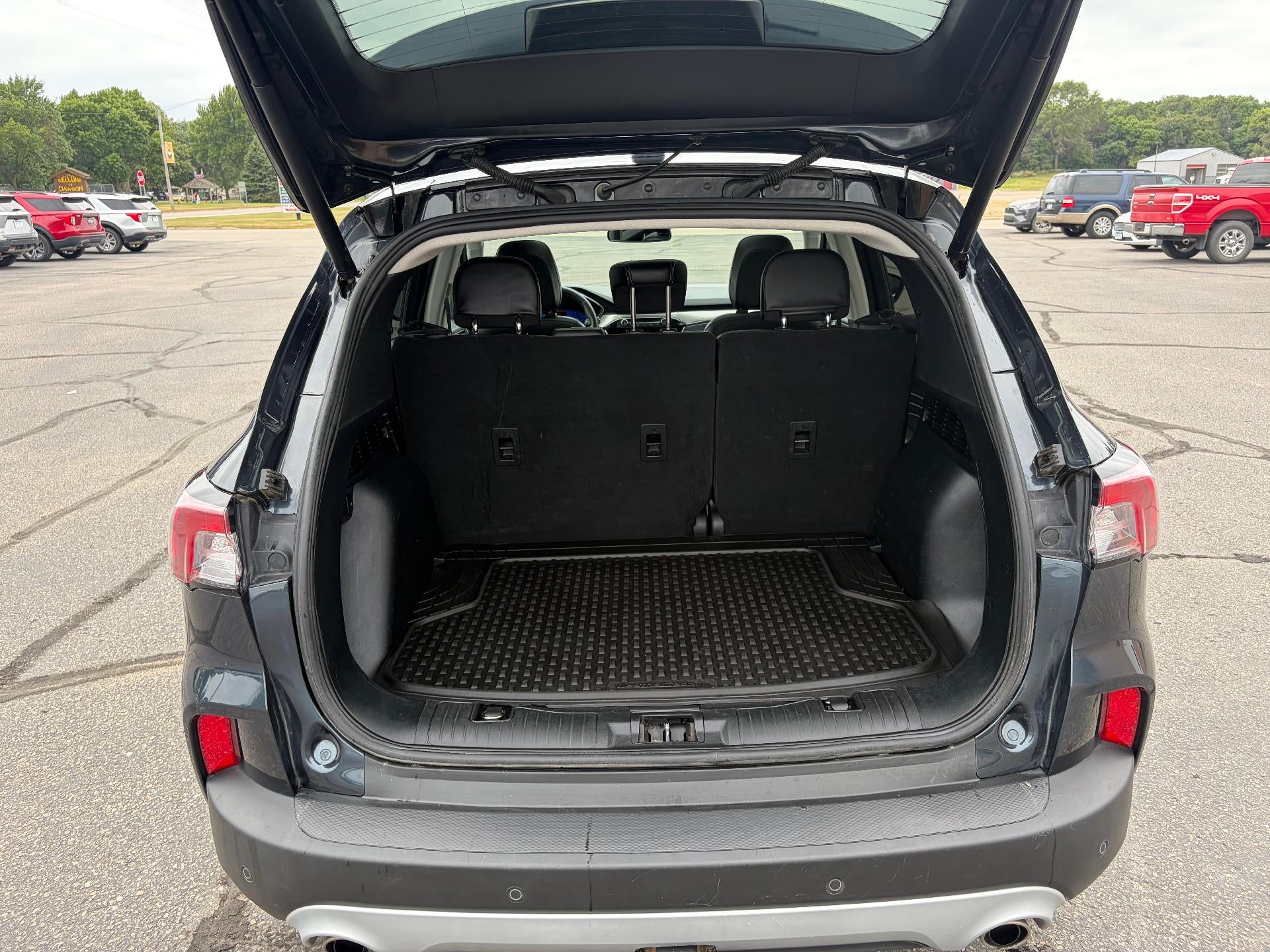 2022 Ford Escape Titanium AWD