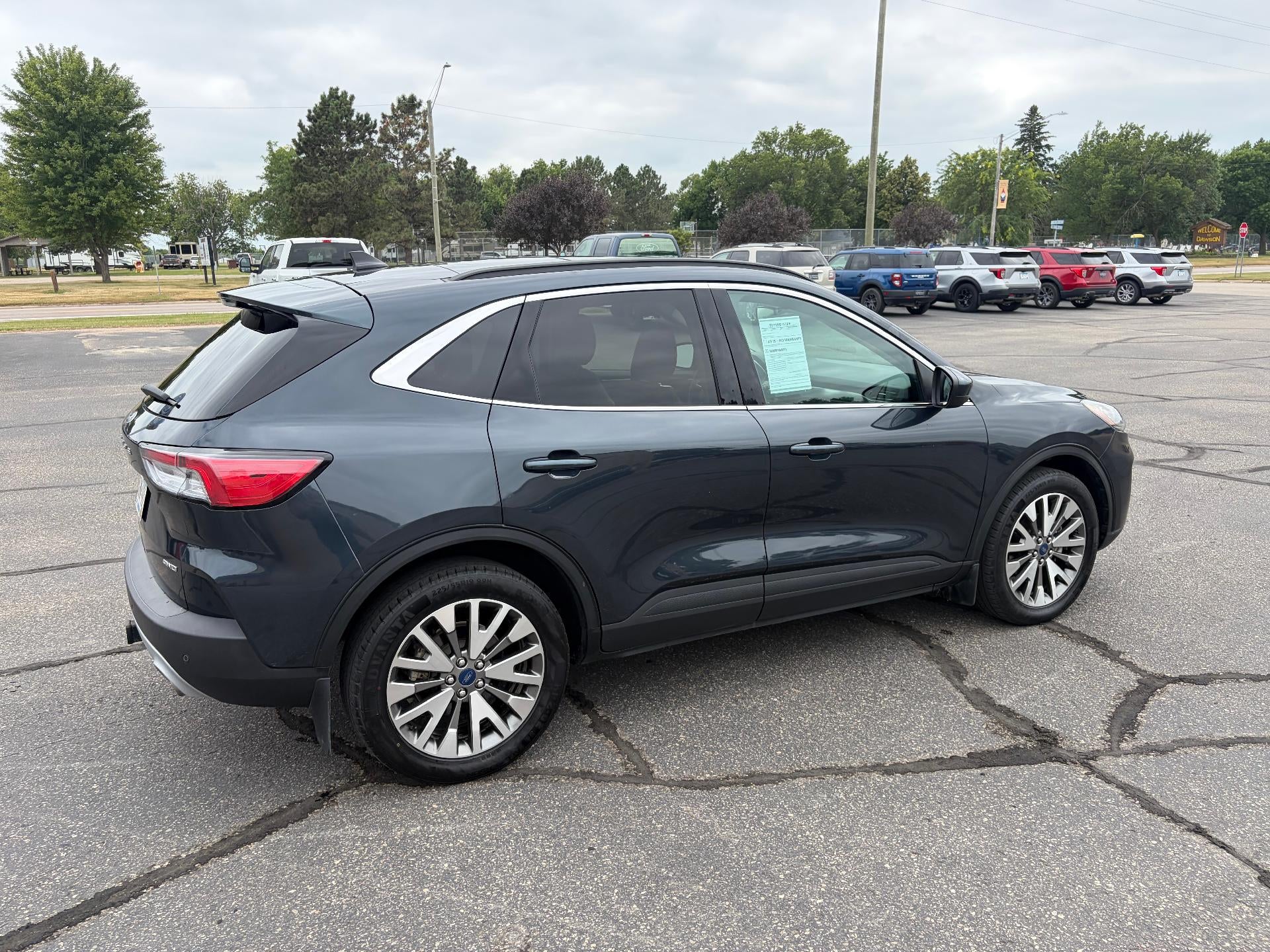 2022 Ford Escape Titanium AWD