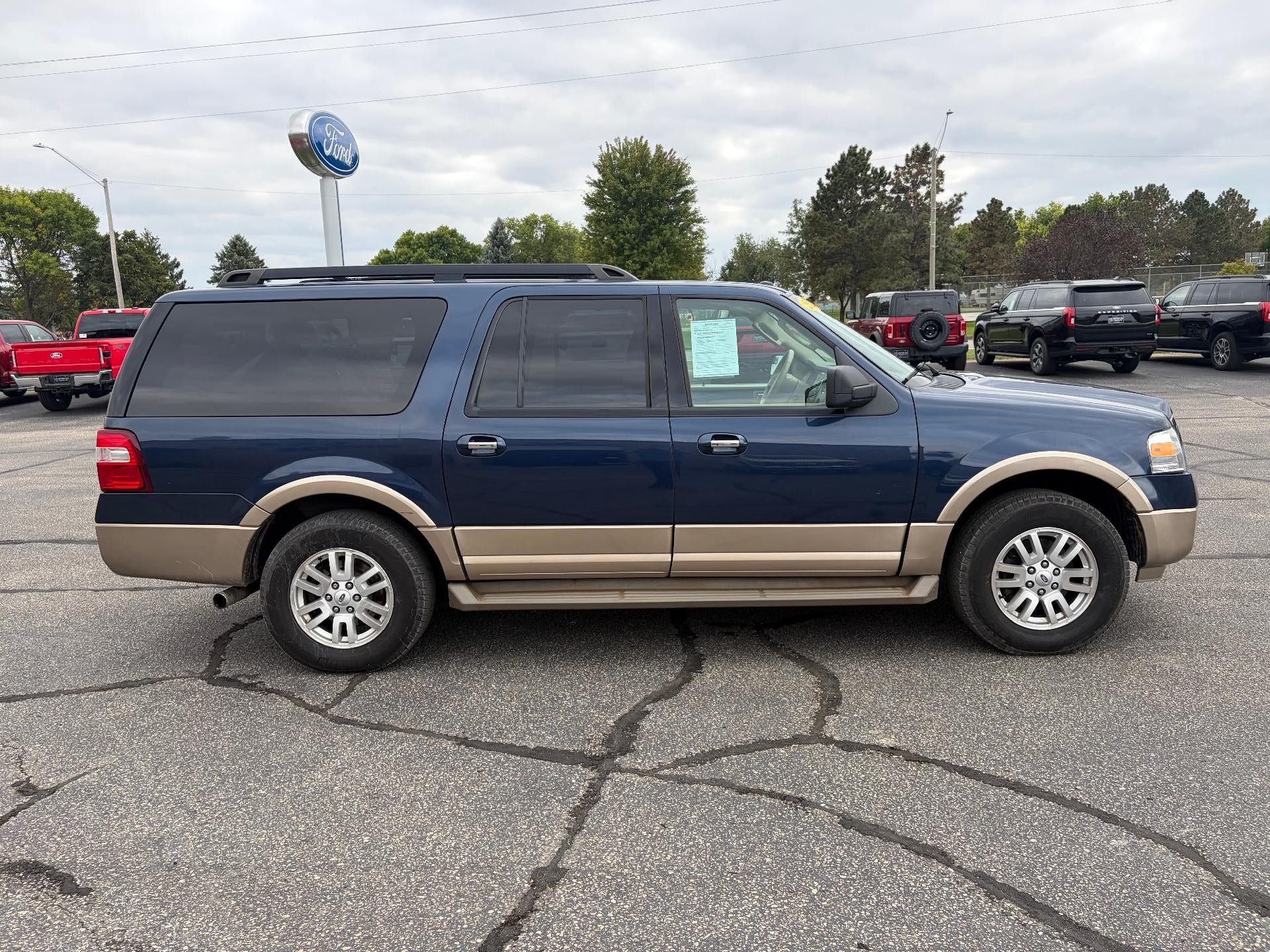 2013 Ford Expedition EL 4WD 4dr XLT
