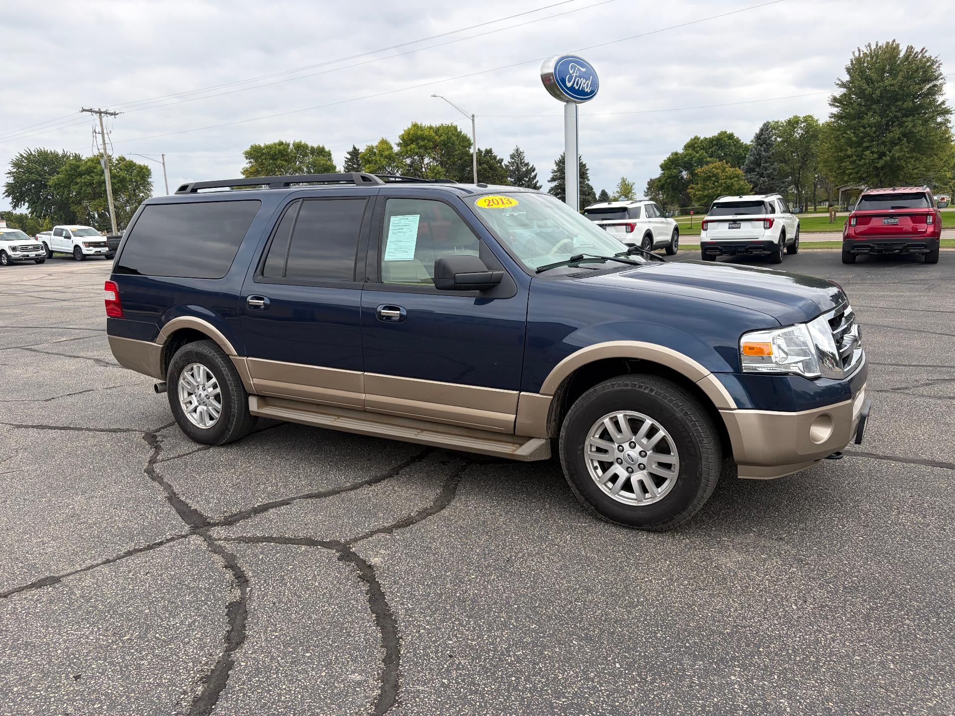 2013 Ford Expedition EL 4WD 4dr XLT