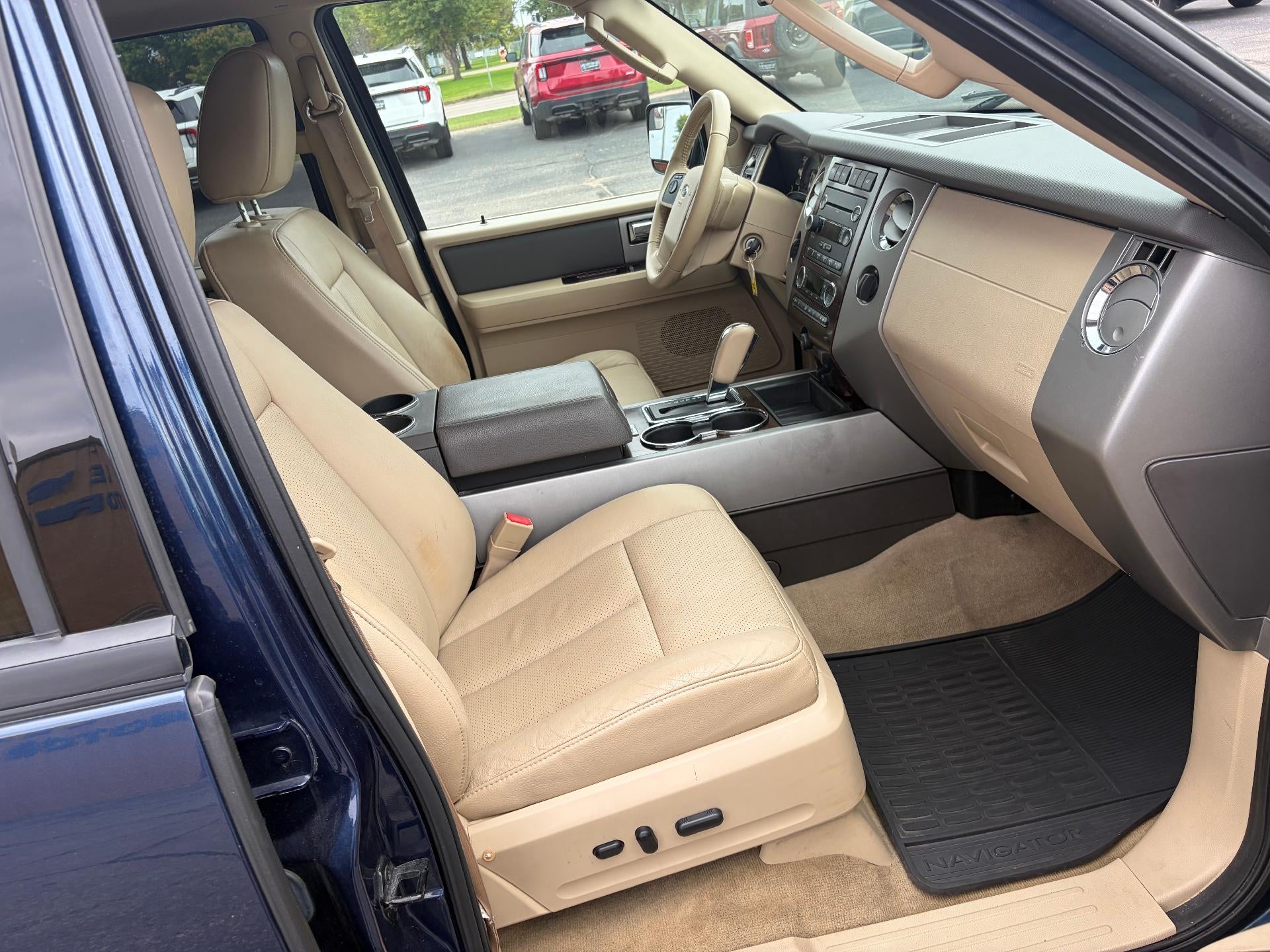 2013 Ford Expedition EL 4WD 4dr XLT