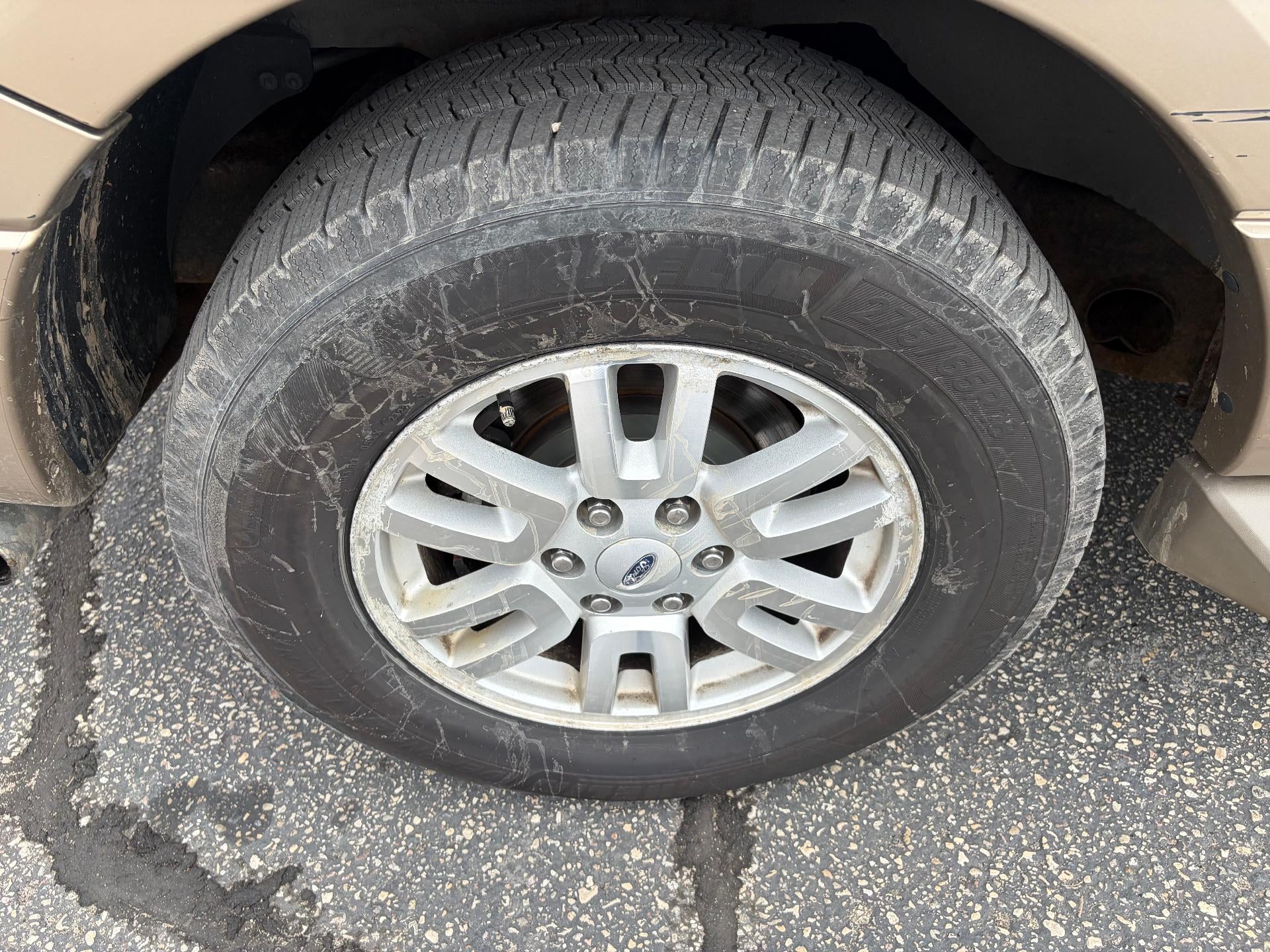 2013 Ford Expedition EL 4WD 4dr XLT