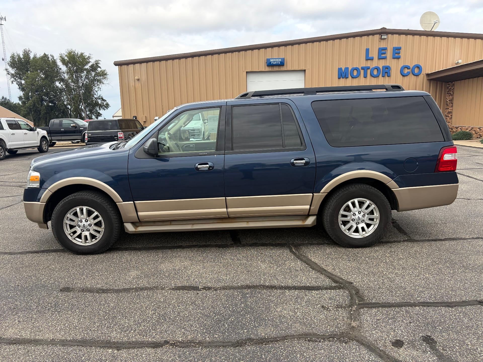 2013 Ford Expedition EL 4WD 4dr XLT