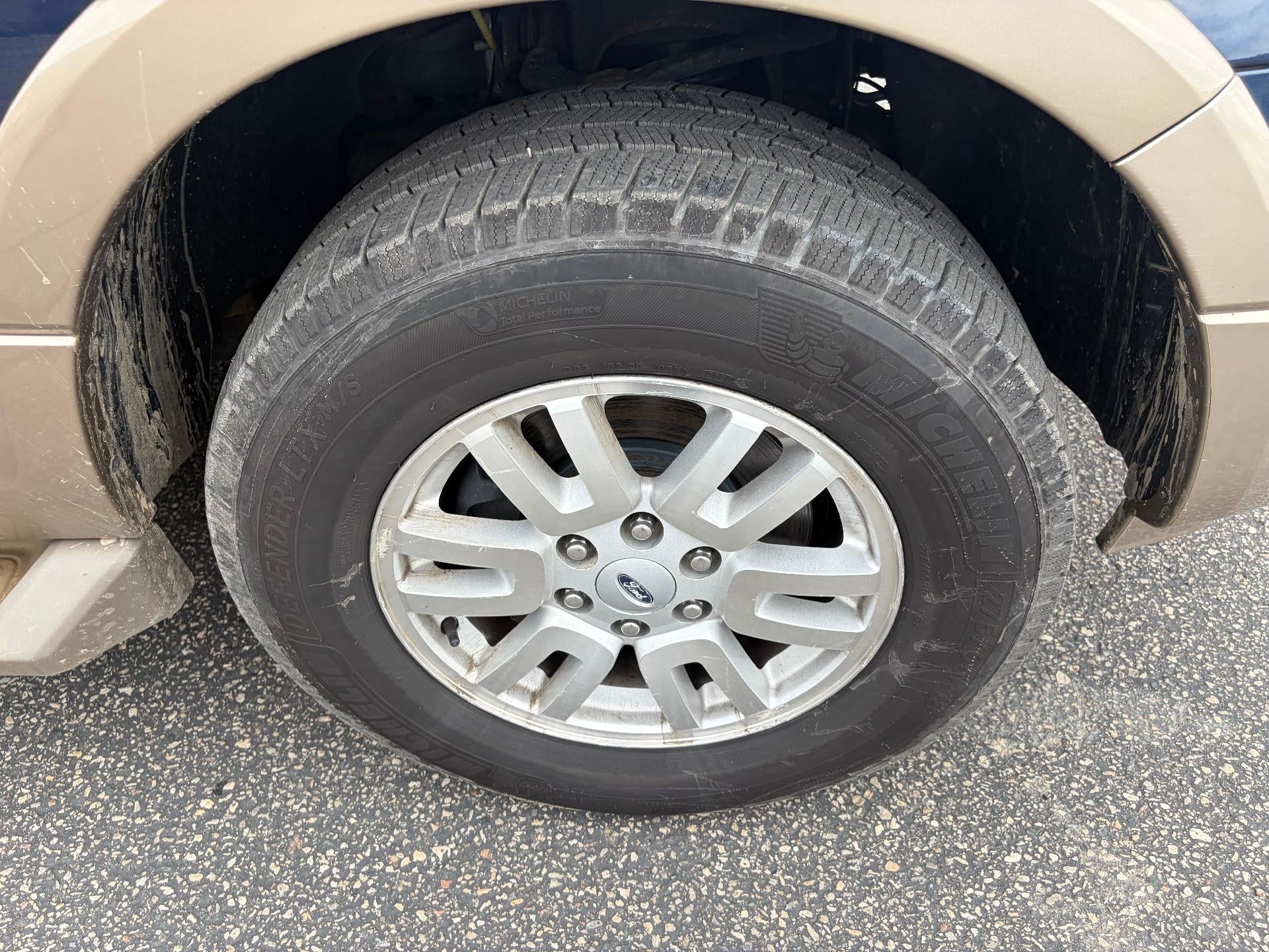 2013 Ford Expedition EL 4WD 4dr XLT