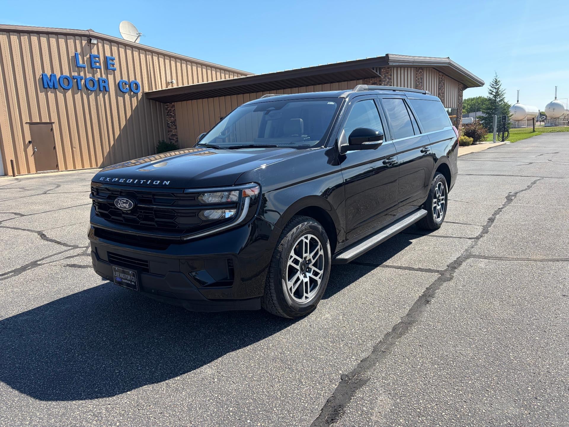 2025 Ford Expedition Max Active 4x4