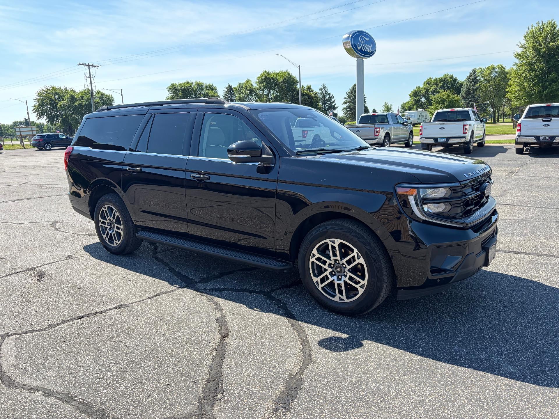 2025 Ford Expedition Max Active 4x4