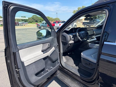 2025 Ford Expedition Max Active 4x4