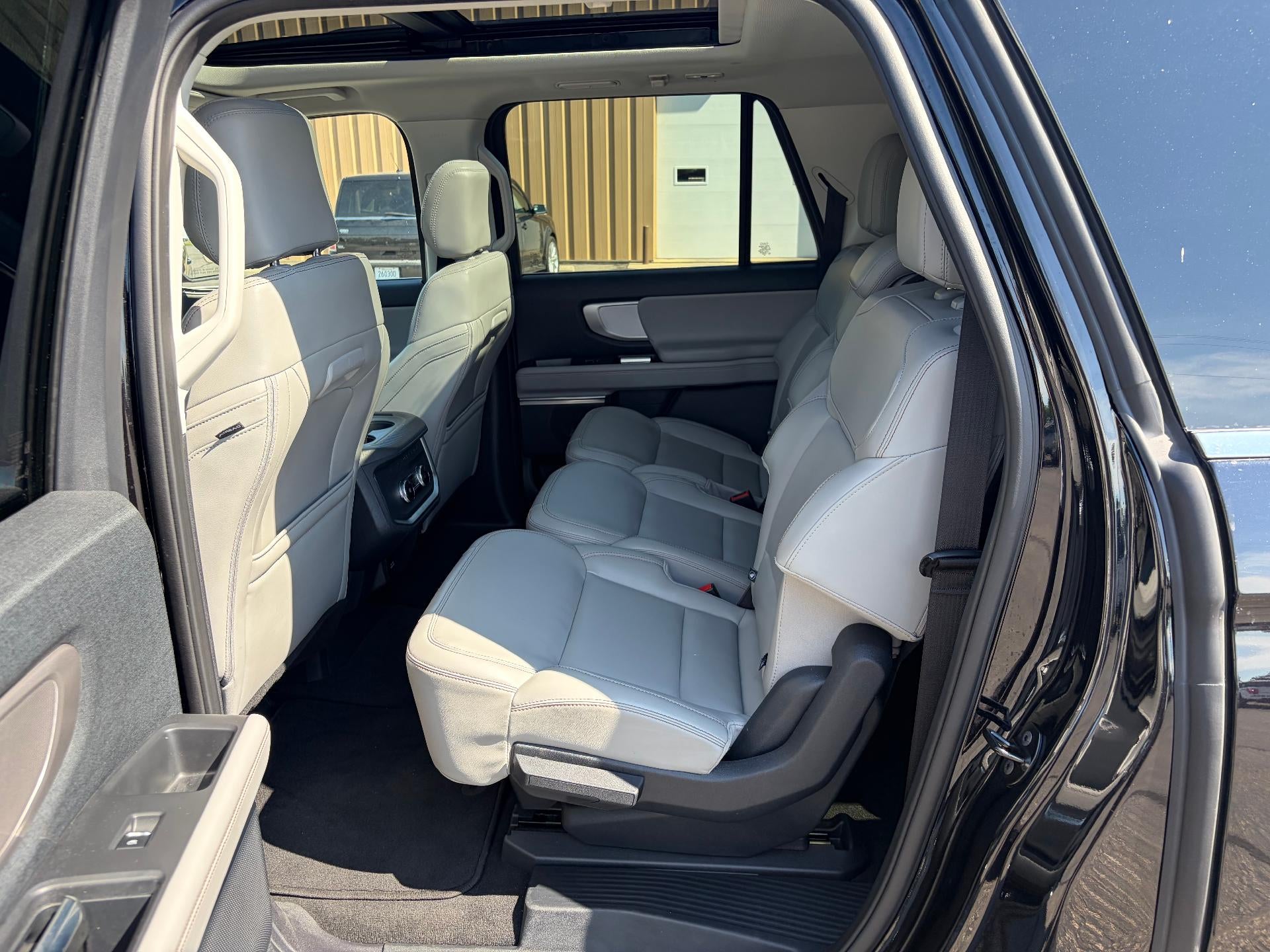 2025 Ford Expedition Max Active 4x4