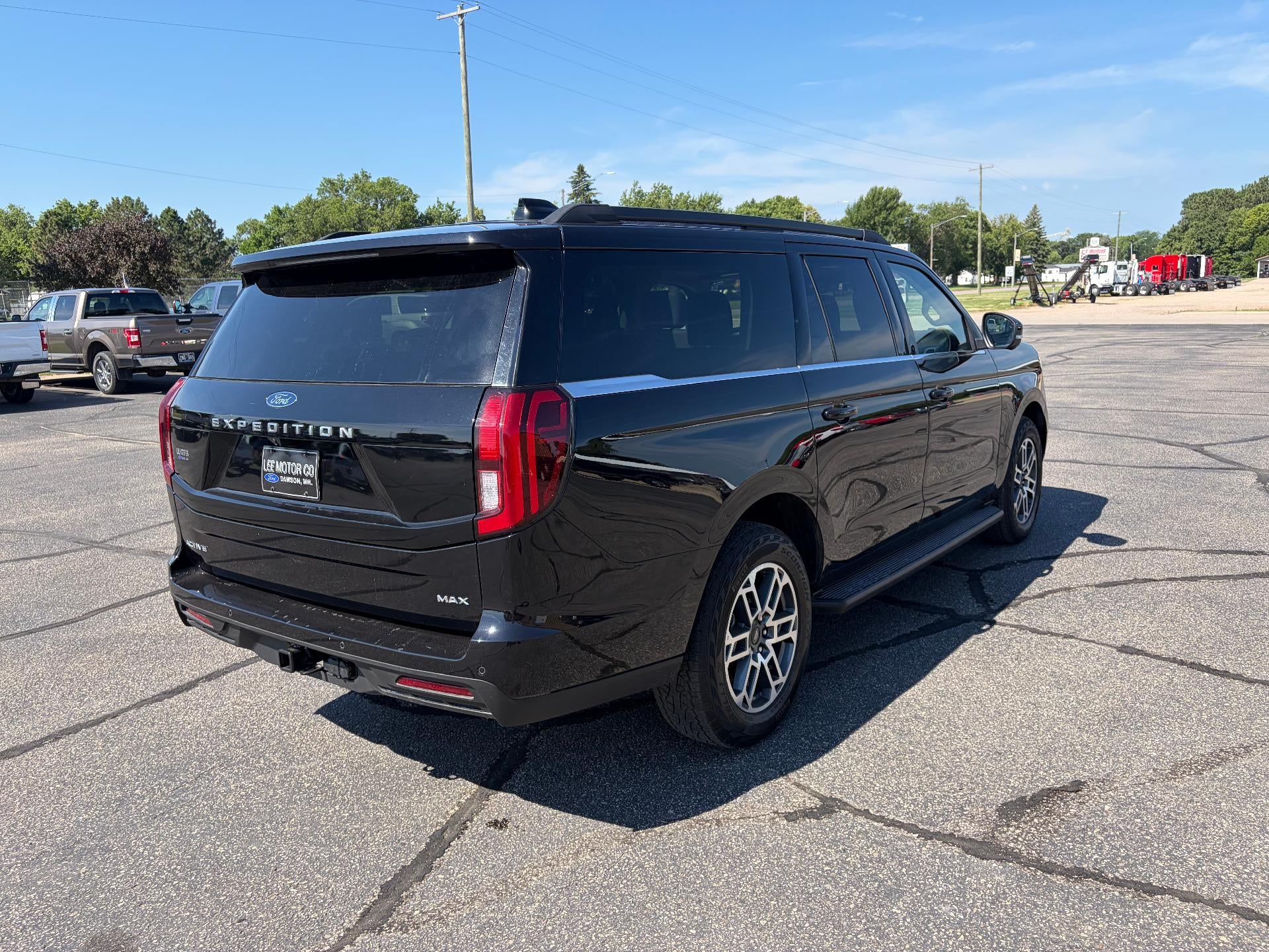 2025 Ford Expedition Max Active 4x4