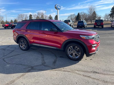 2023 Ford Explorer XLT 4WD
