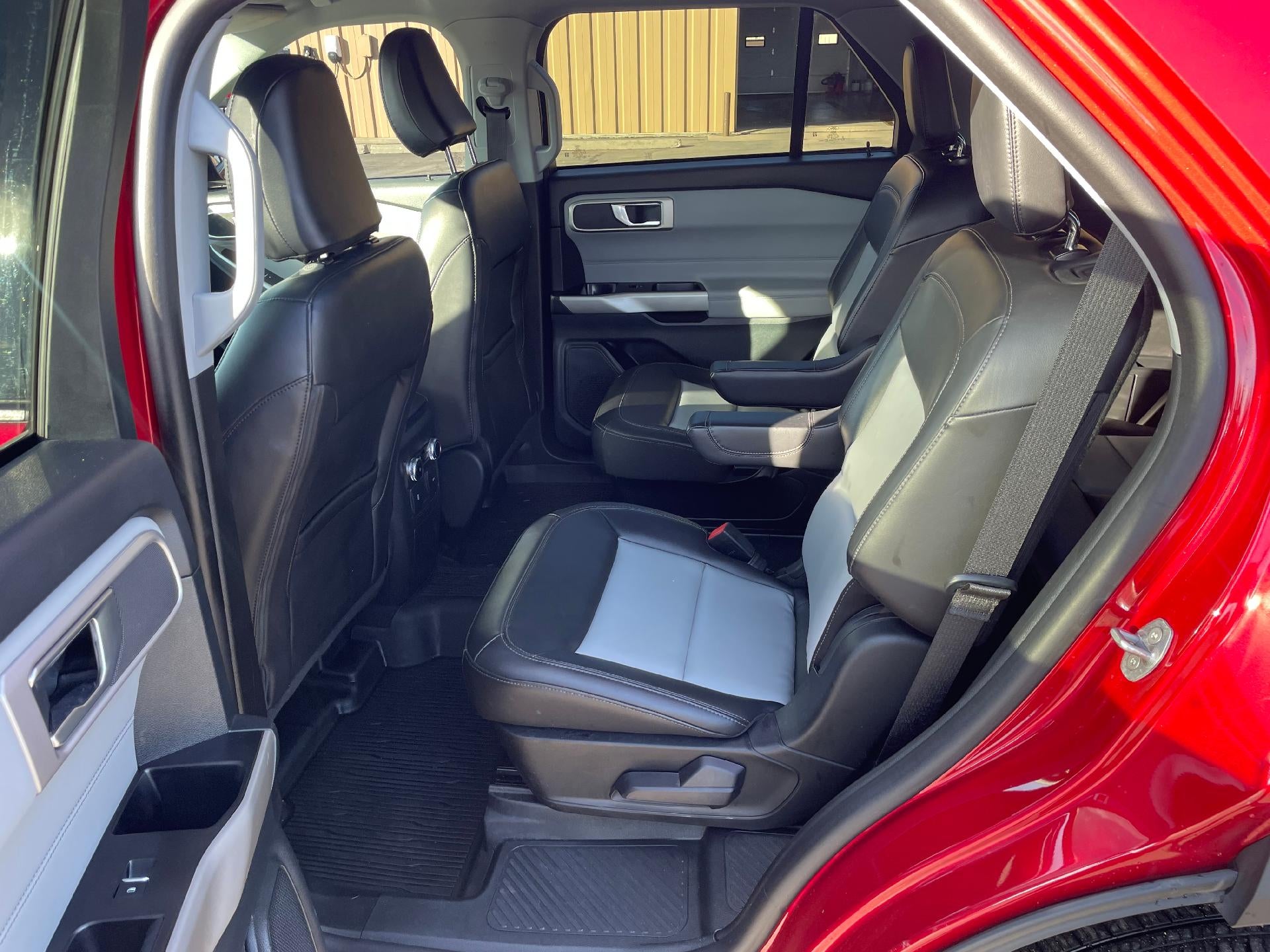 2023 Ford Explorer XLT 4WD