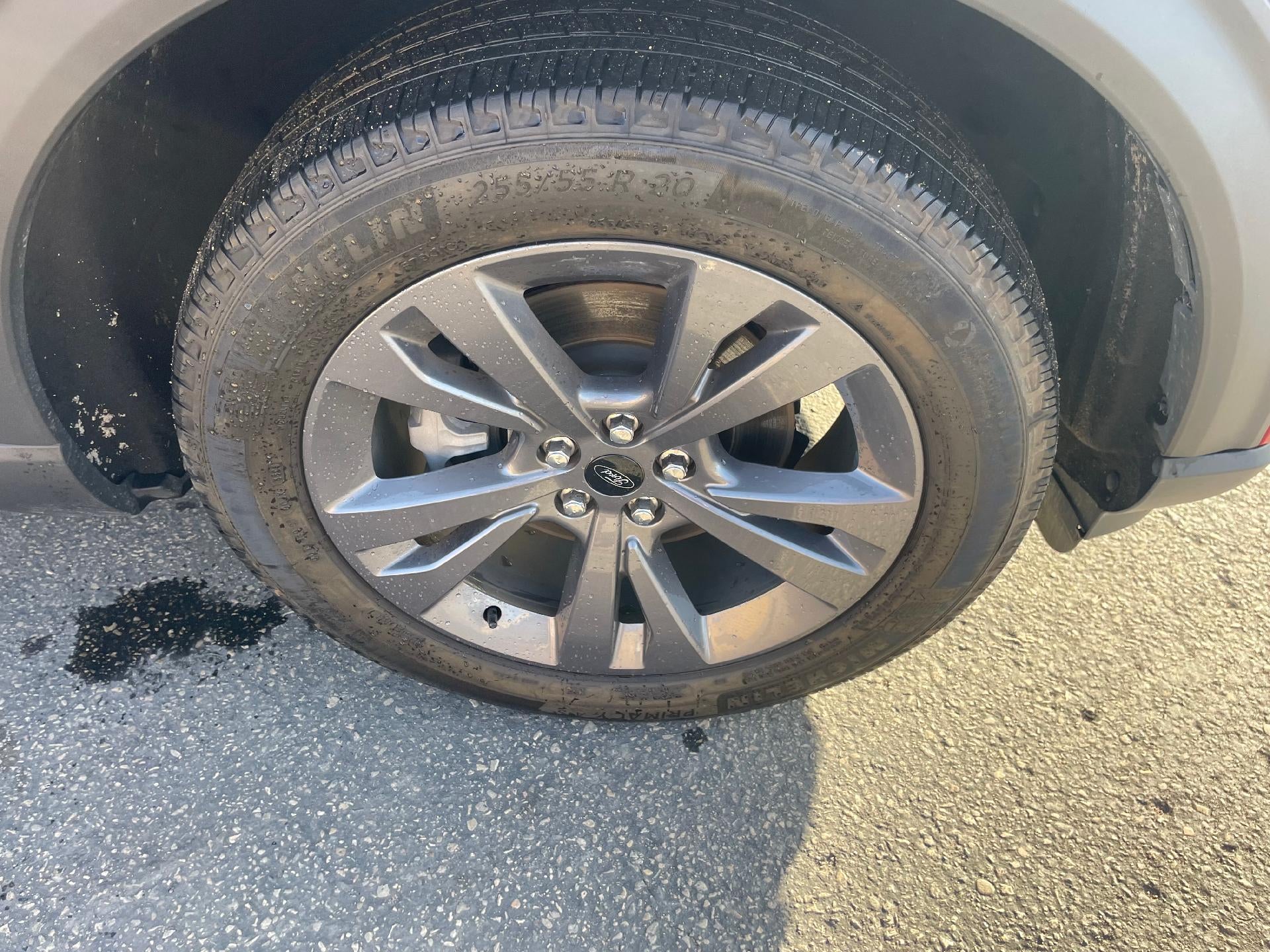 2023 Ford Explorer XLT 4WD