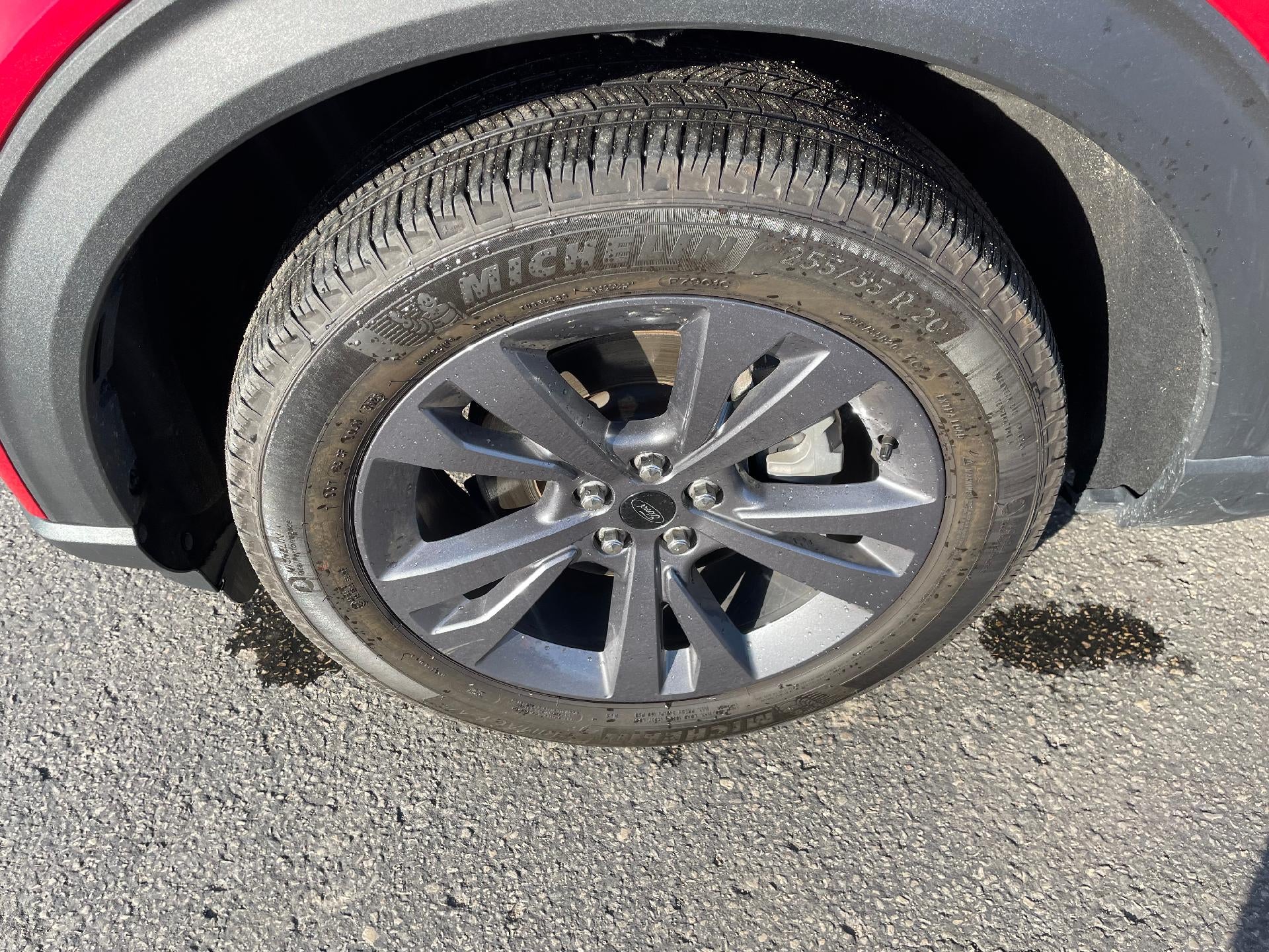 2023 Ford Explorer XLT 4WD