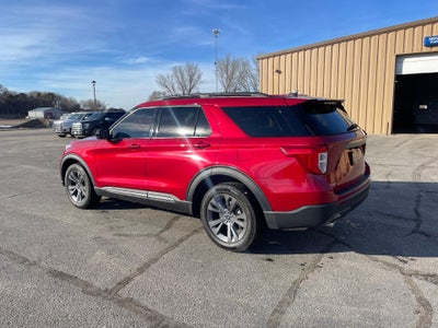 2023 Ford Explorer XLT 4WD