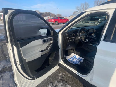 2022 Ford Explorer XLT 4WD