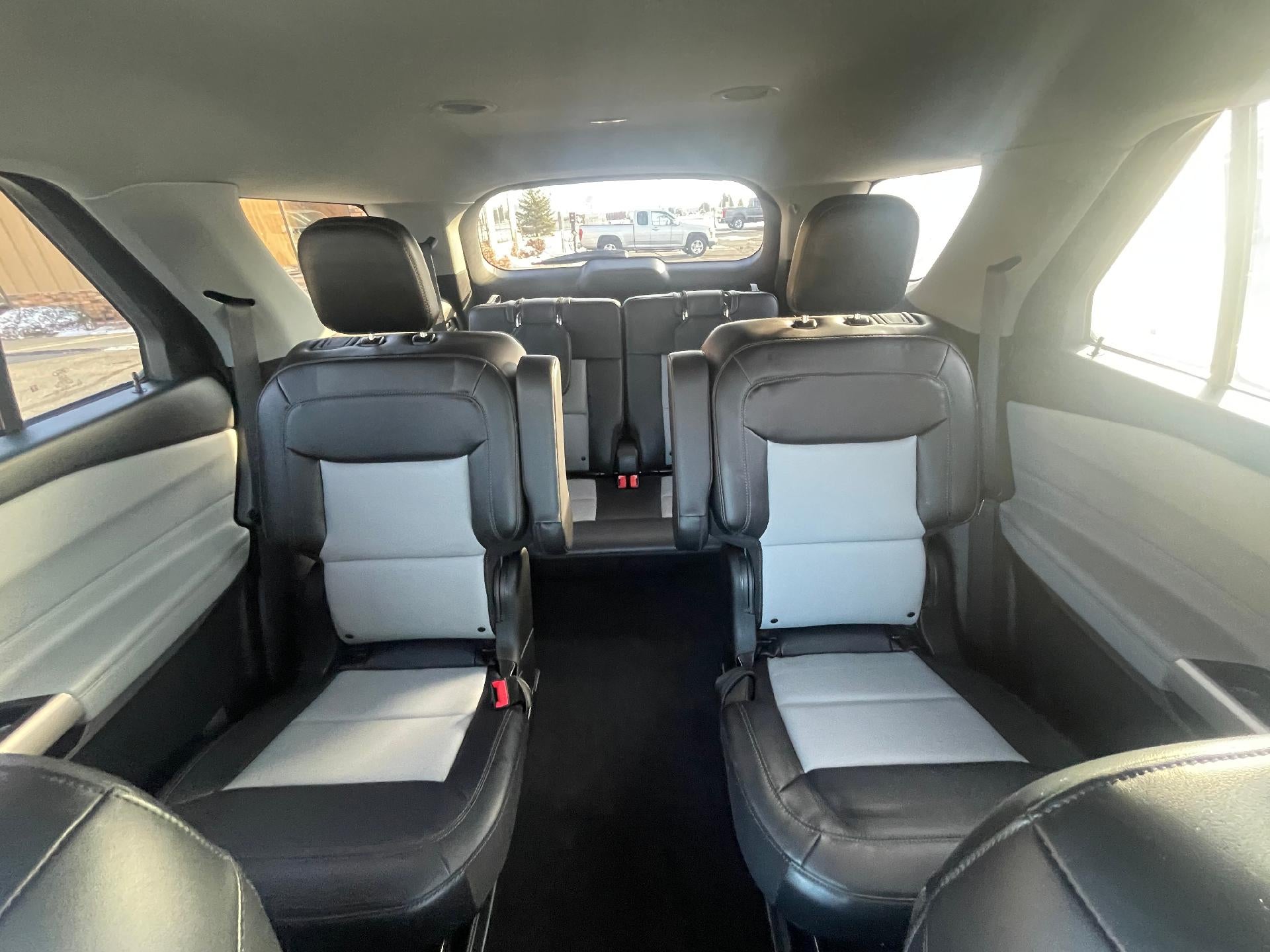 2022 Ford Explorer XLT 4WD