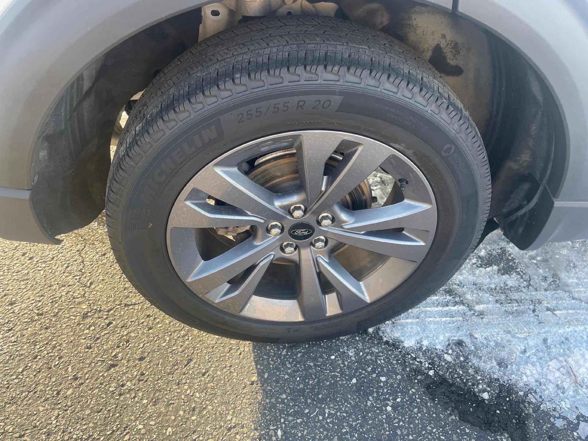 2022 Ford Explorer XLT 4WD