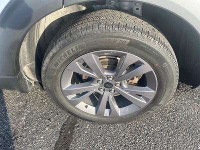 2022 Ford Explorer XLT 4WD