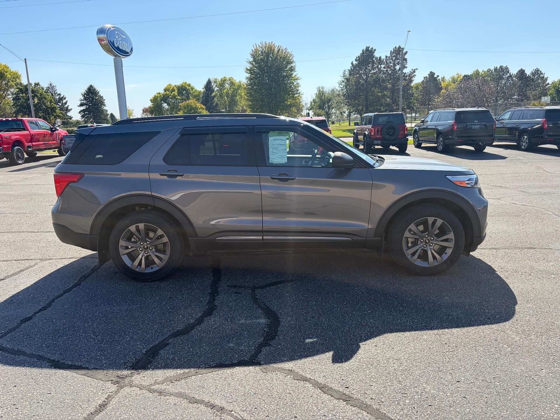 2021 Ford Explorer XLT 4WD