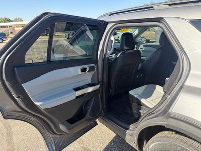 2021 Ford Explorer XLT 4WD