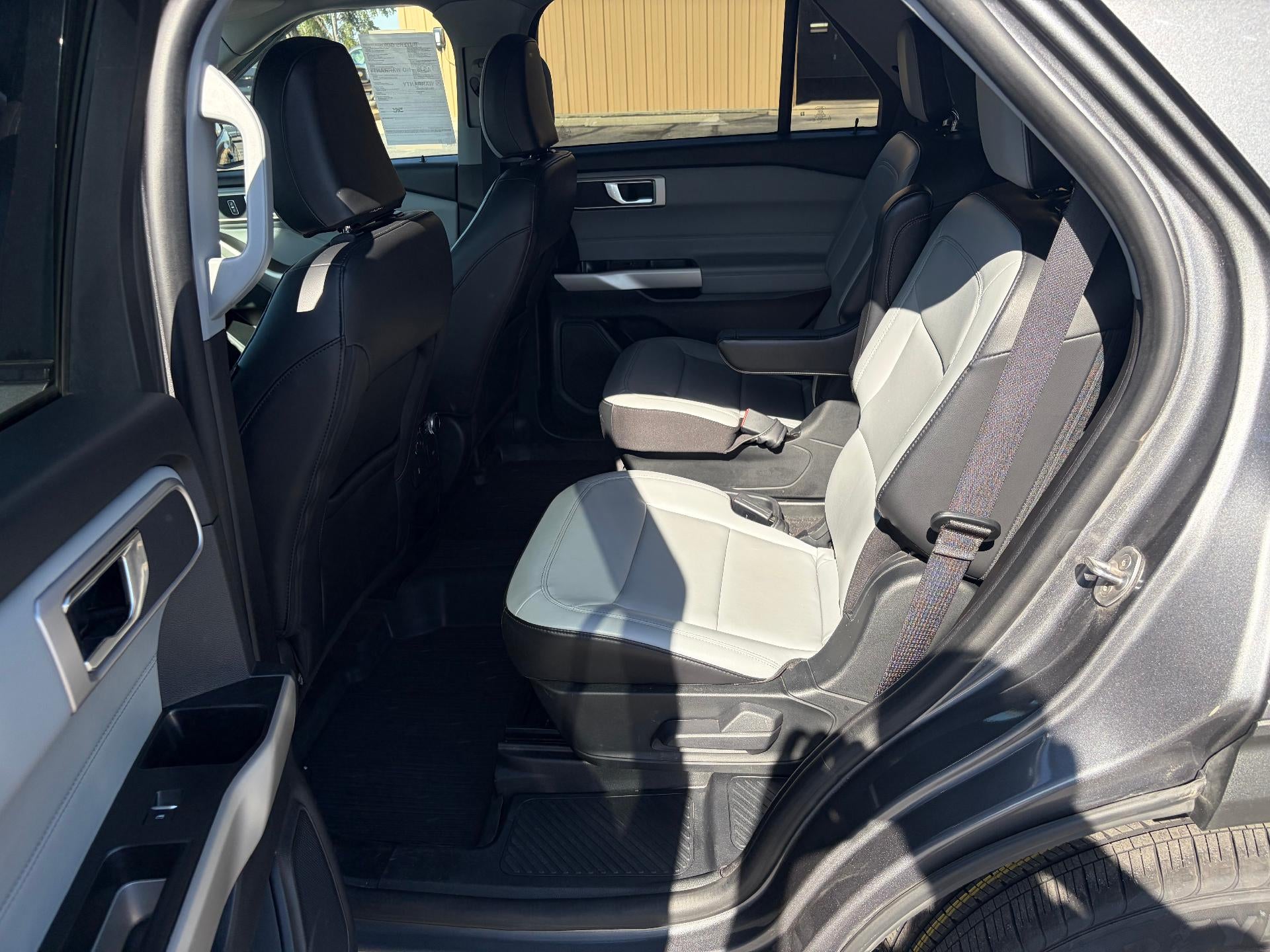 2021 Ford Explorer XLT 4WD